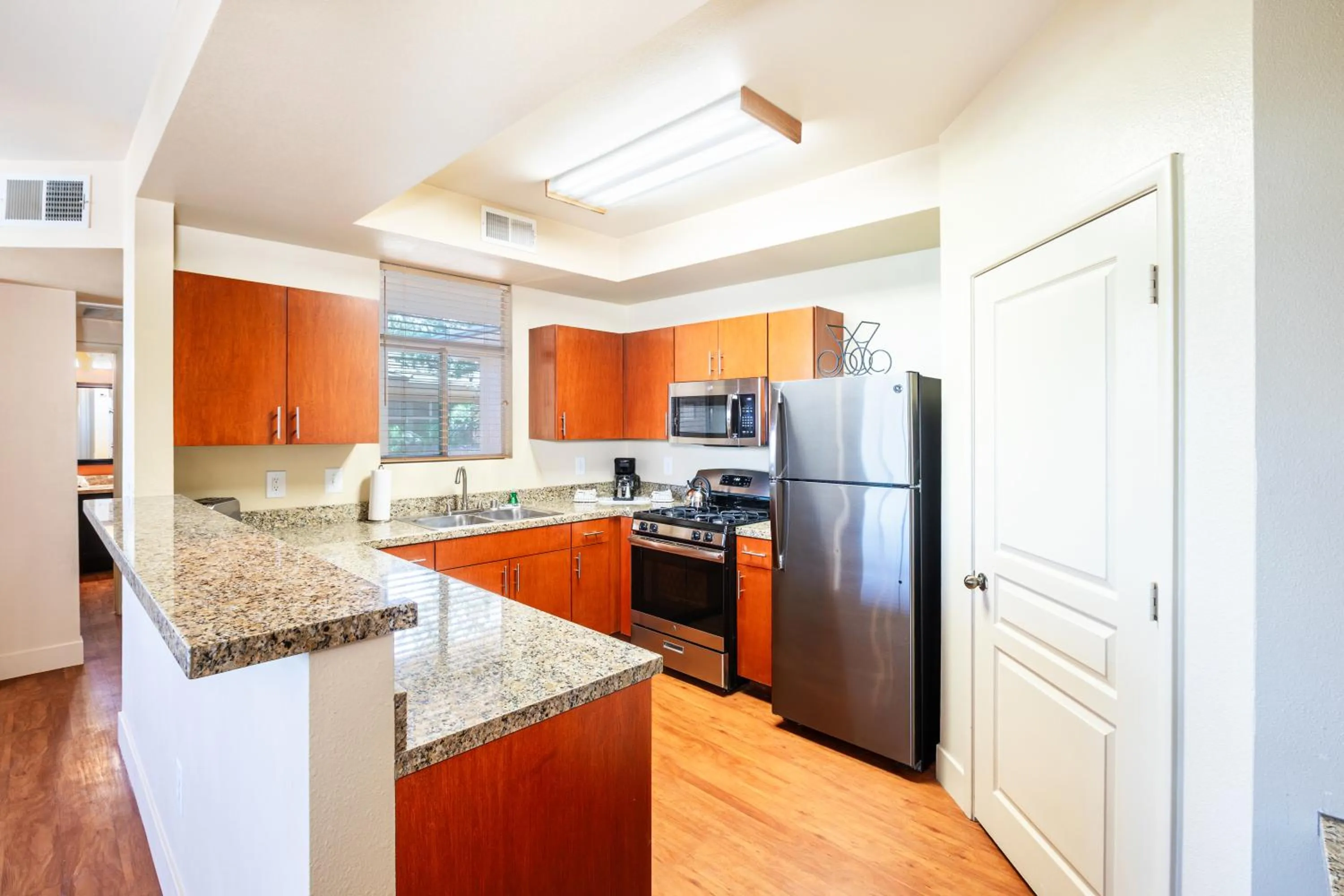 Kitchen or kitchenette in The Cliffs at Peace Canyon