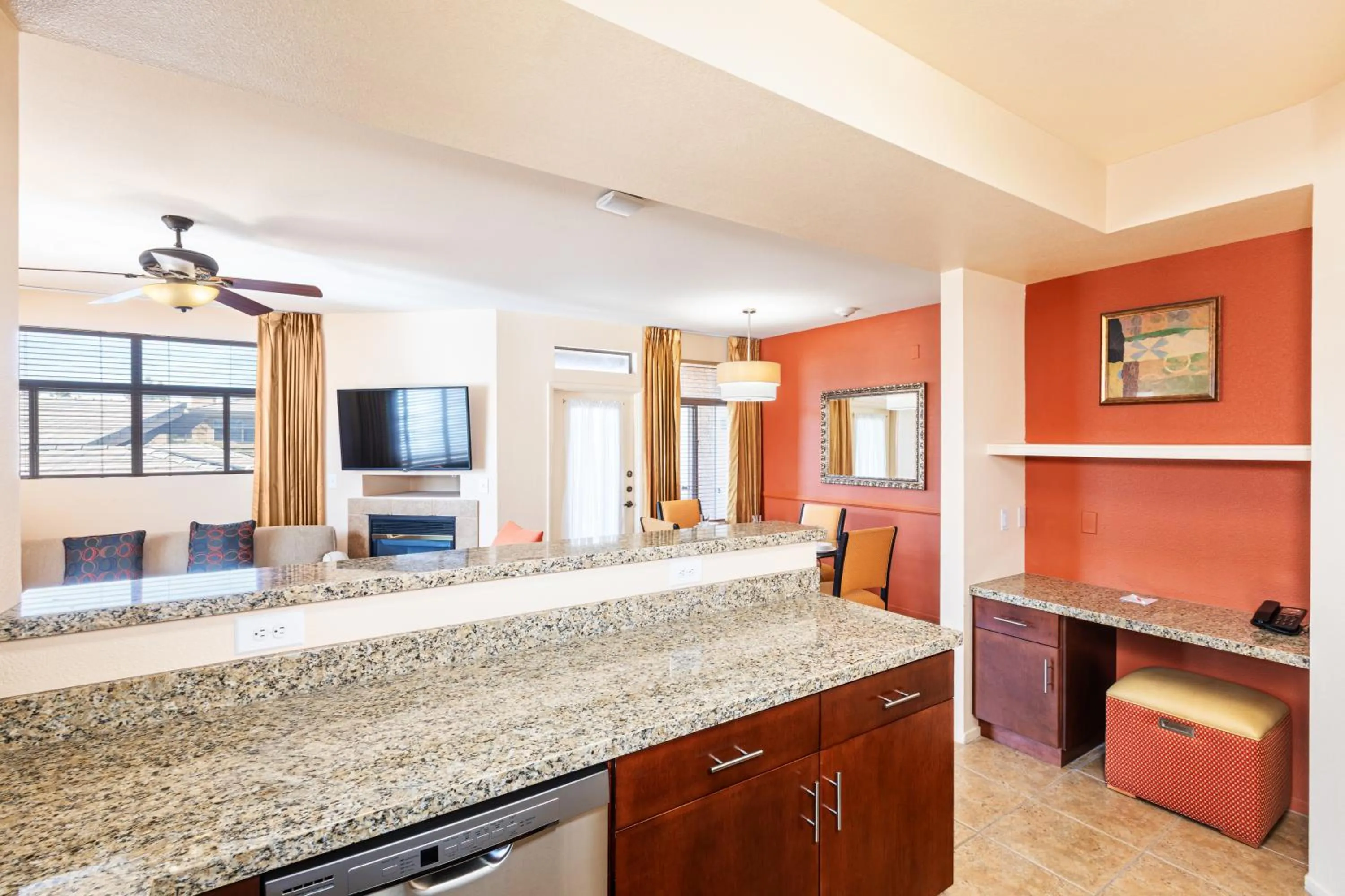 Seating area in The Cliffs at Peace Canyon