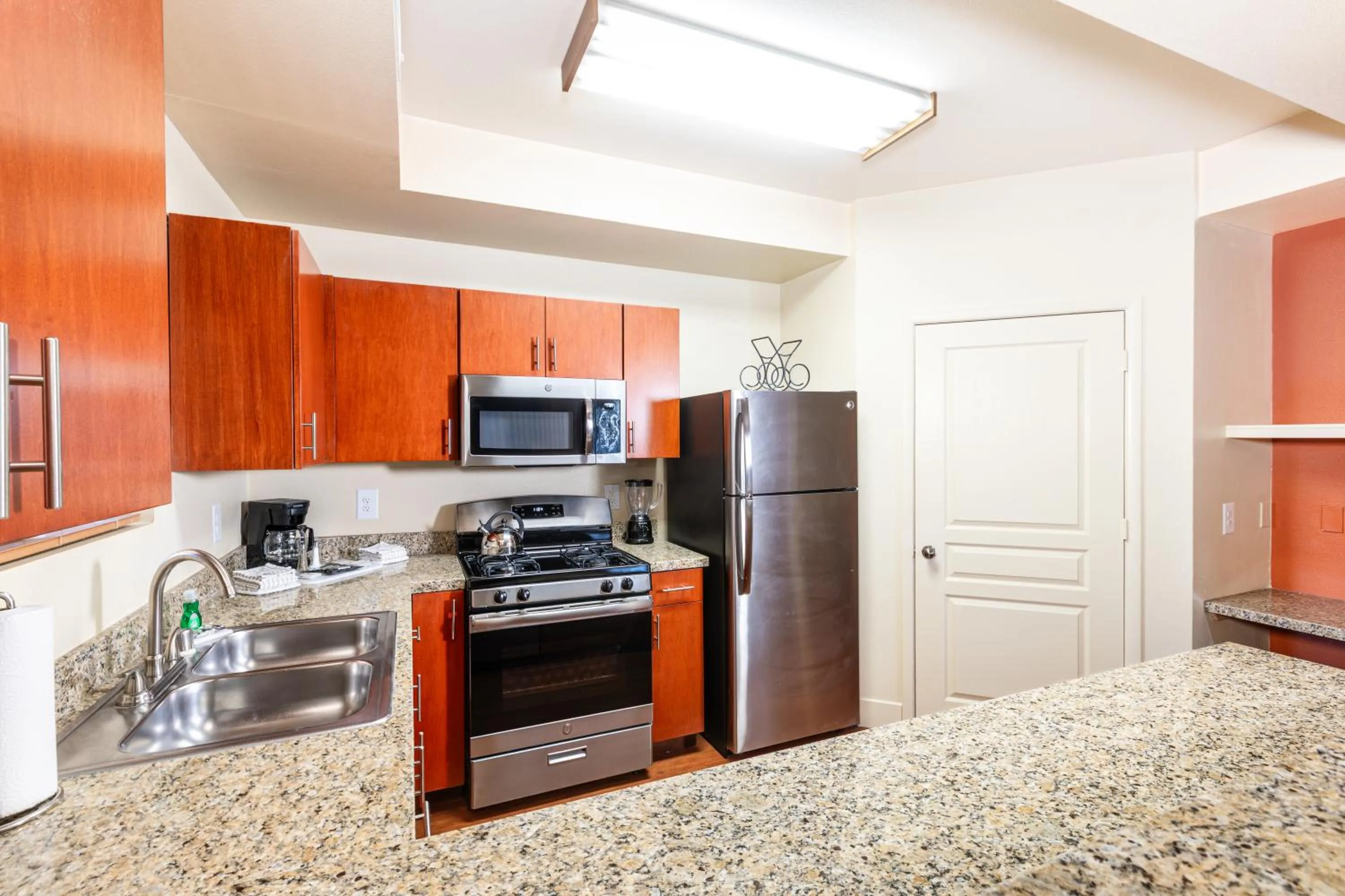Kitchen or kitchenette in The Cliffs at Peace Canyon
