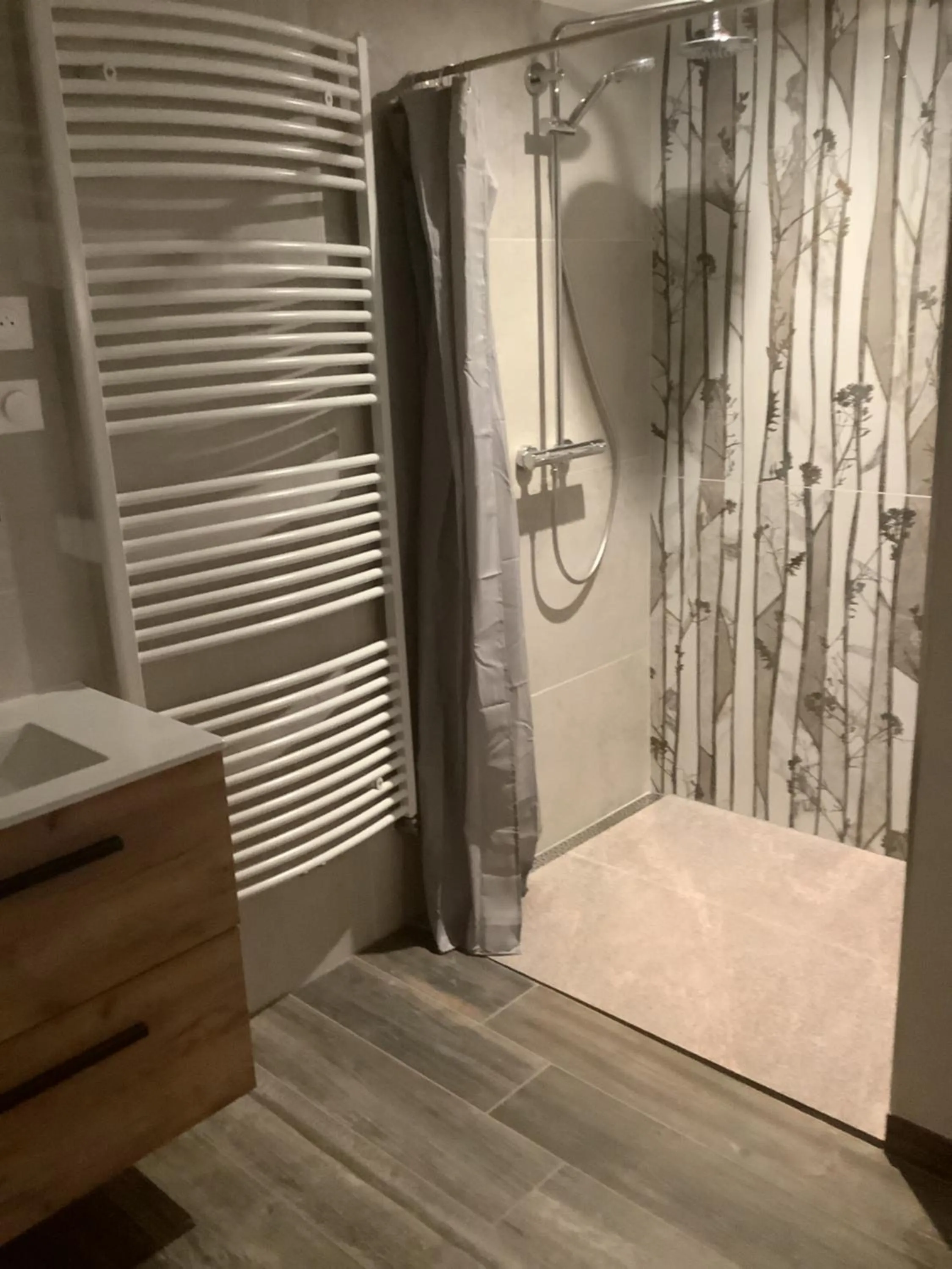 Shower in Domaine des Trois Sorciers