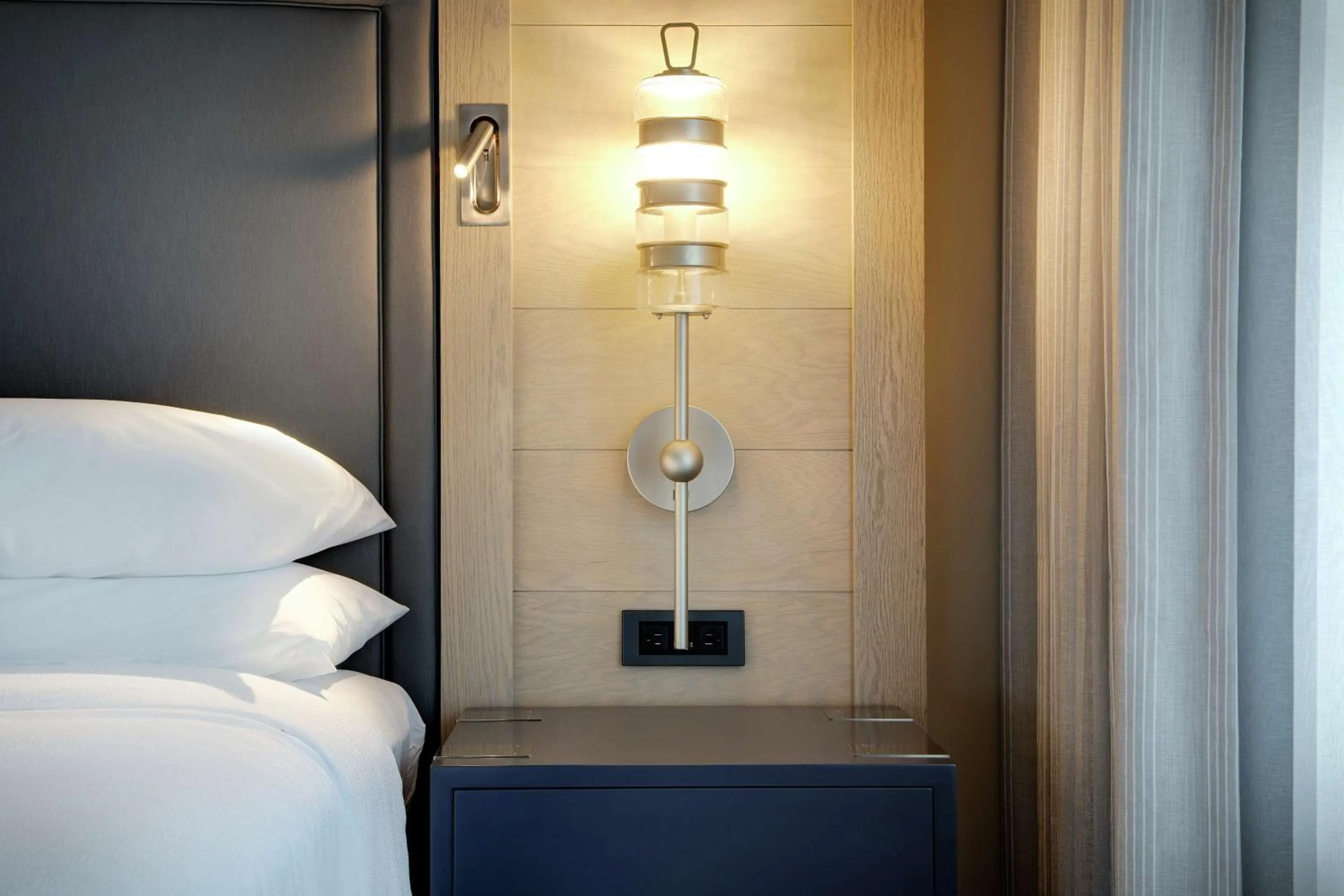 Bed in Embassy Suites St Augustine Beach Oceanfront Resort