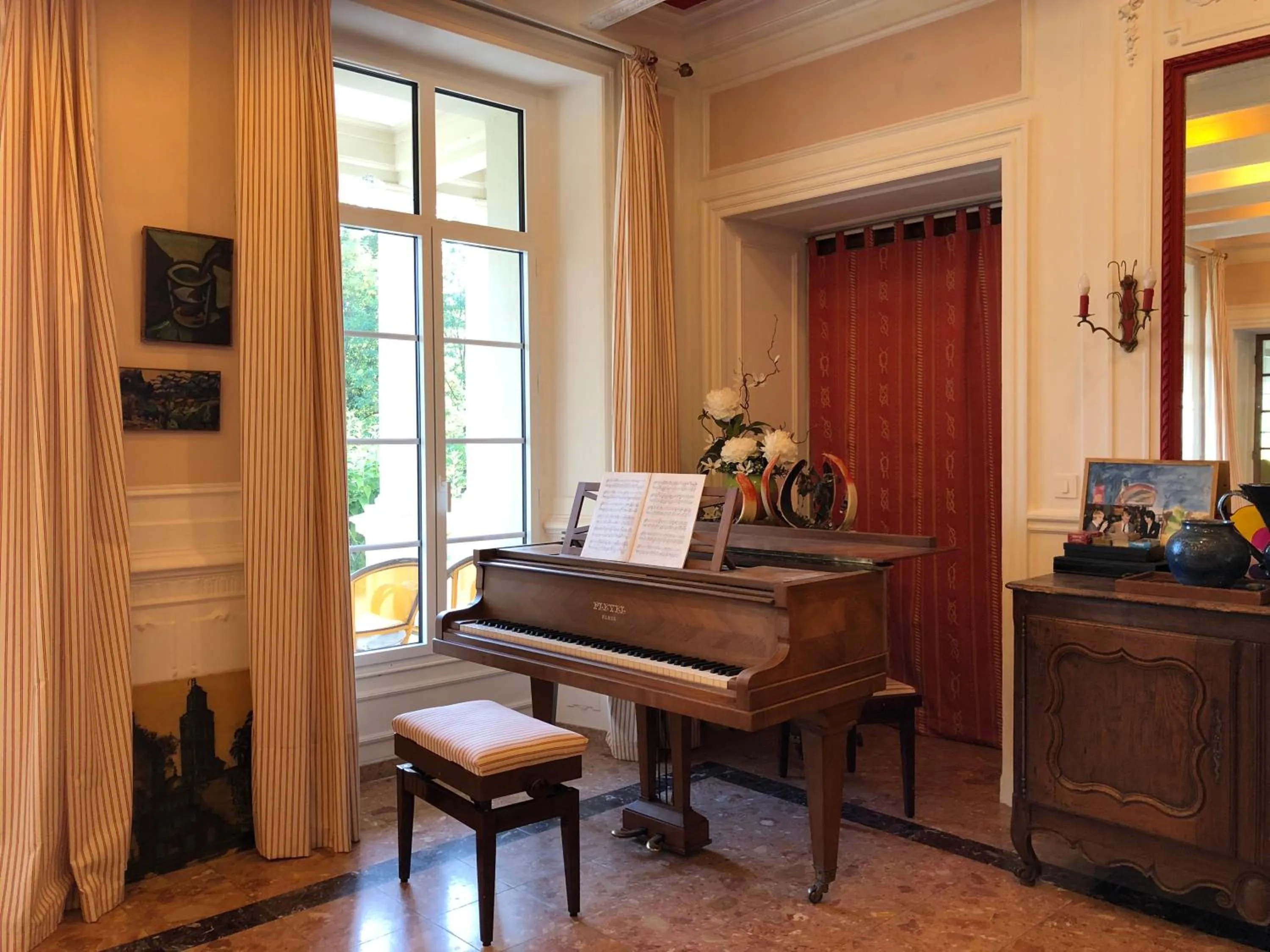 Living room in Grand-Varennes