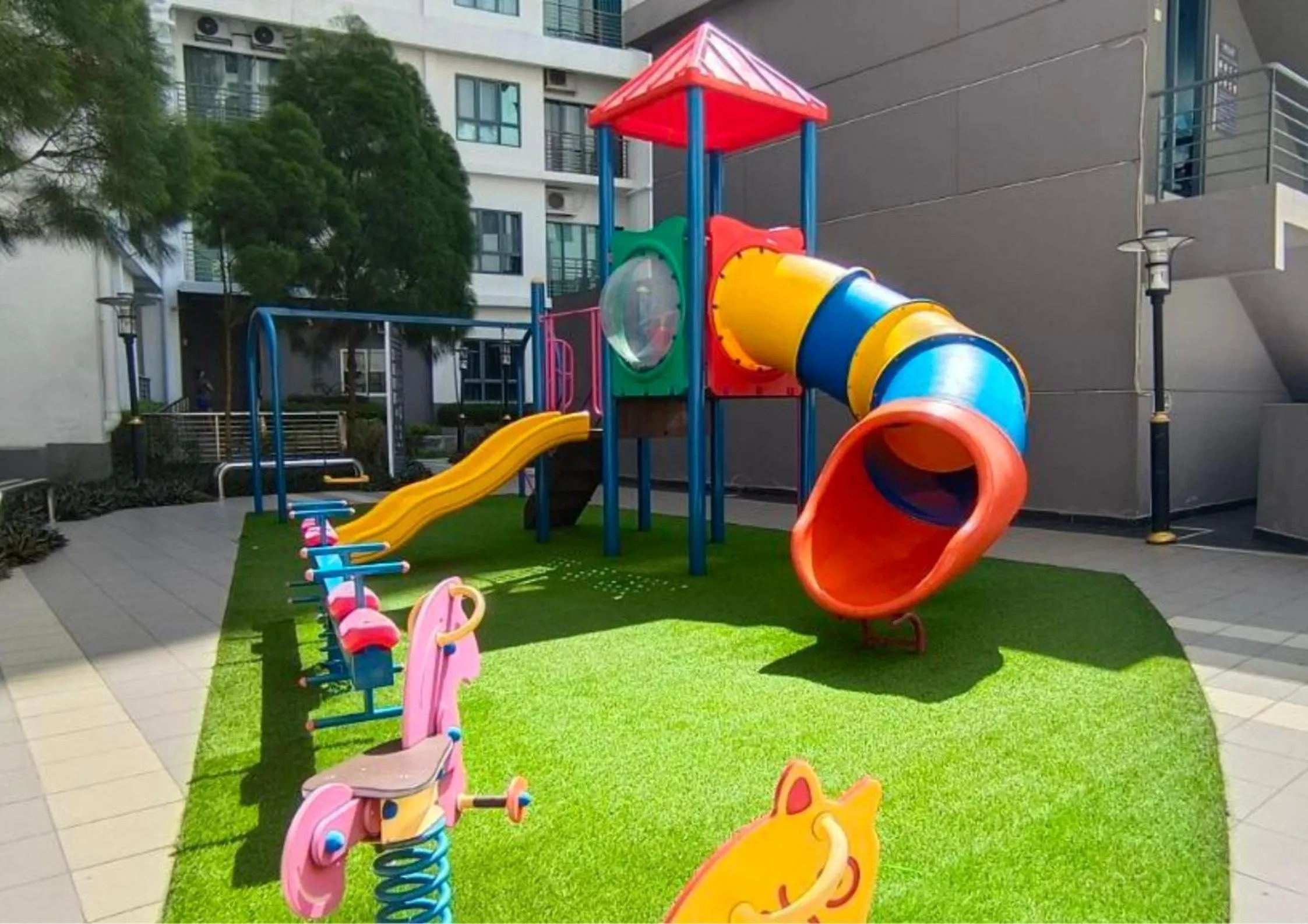 Day in Cozy Park View Stay Above DPulze Mall #DP1