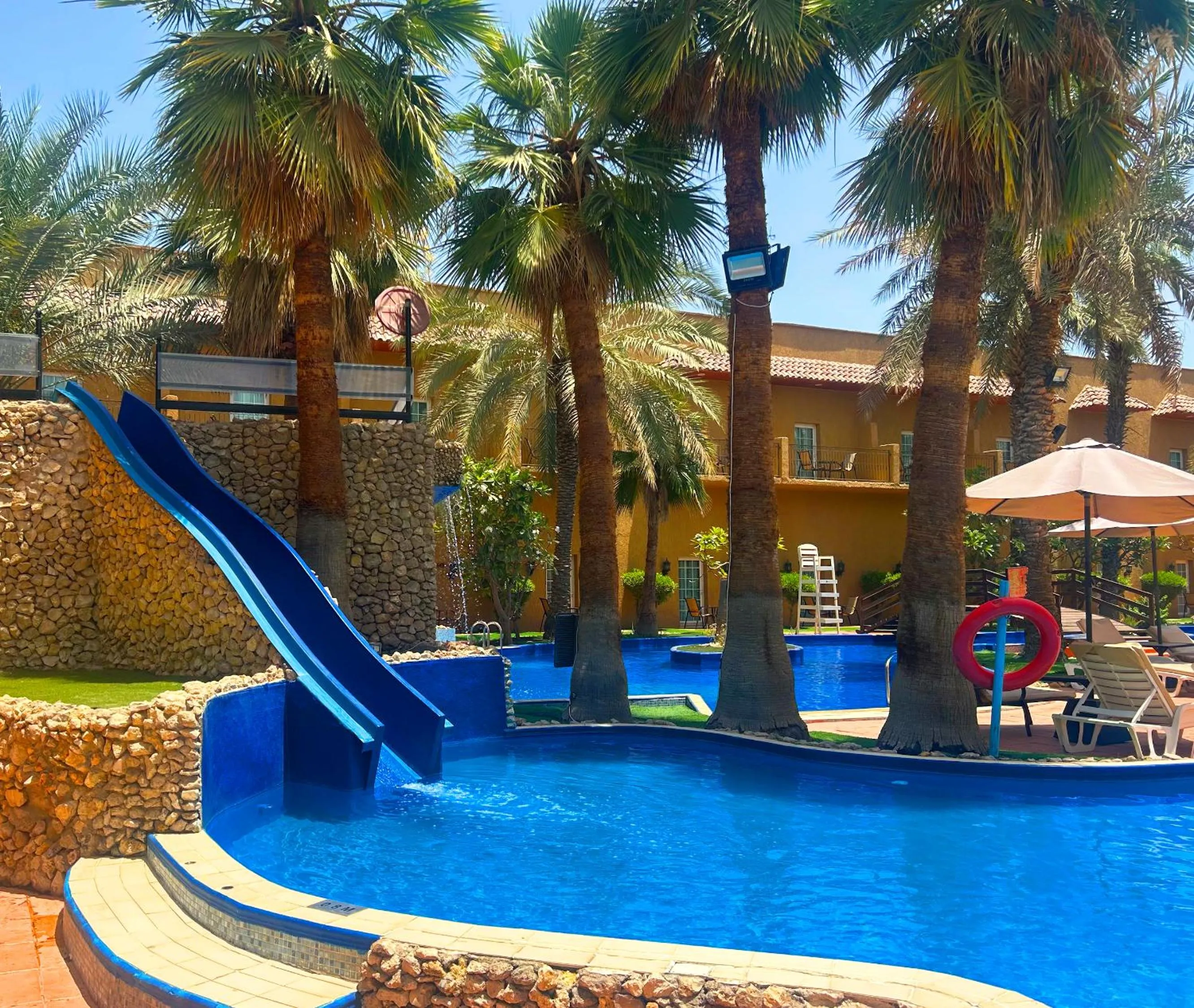 Pool view in Montrose - A Mayfair Collection Hotel