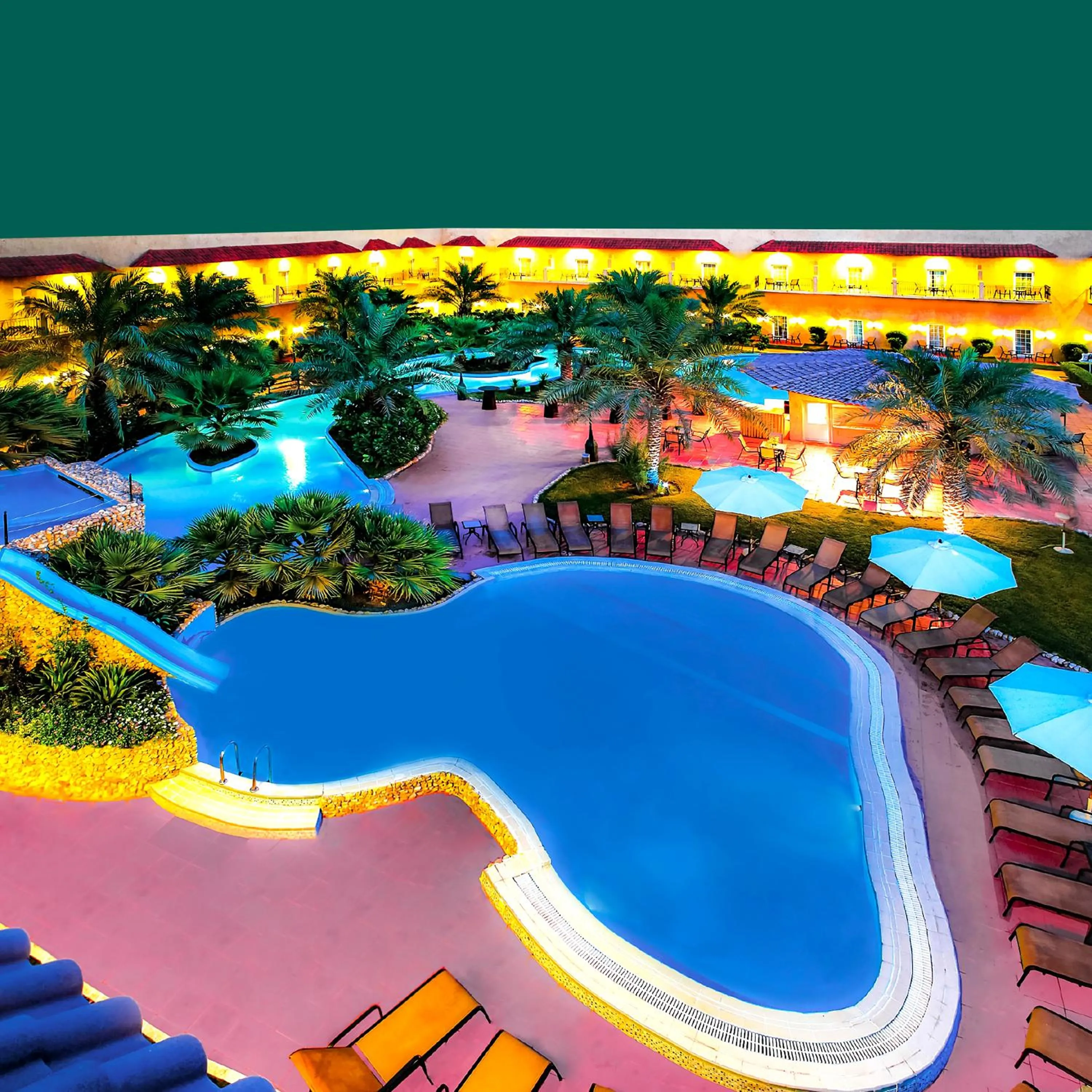 Swimming pool in Montrose - A Mayfair Collection Hotel