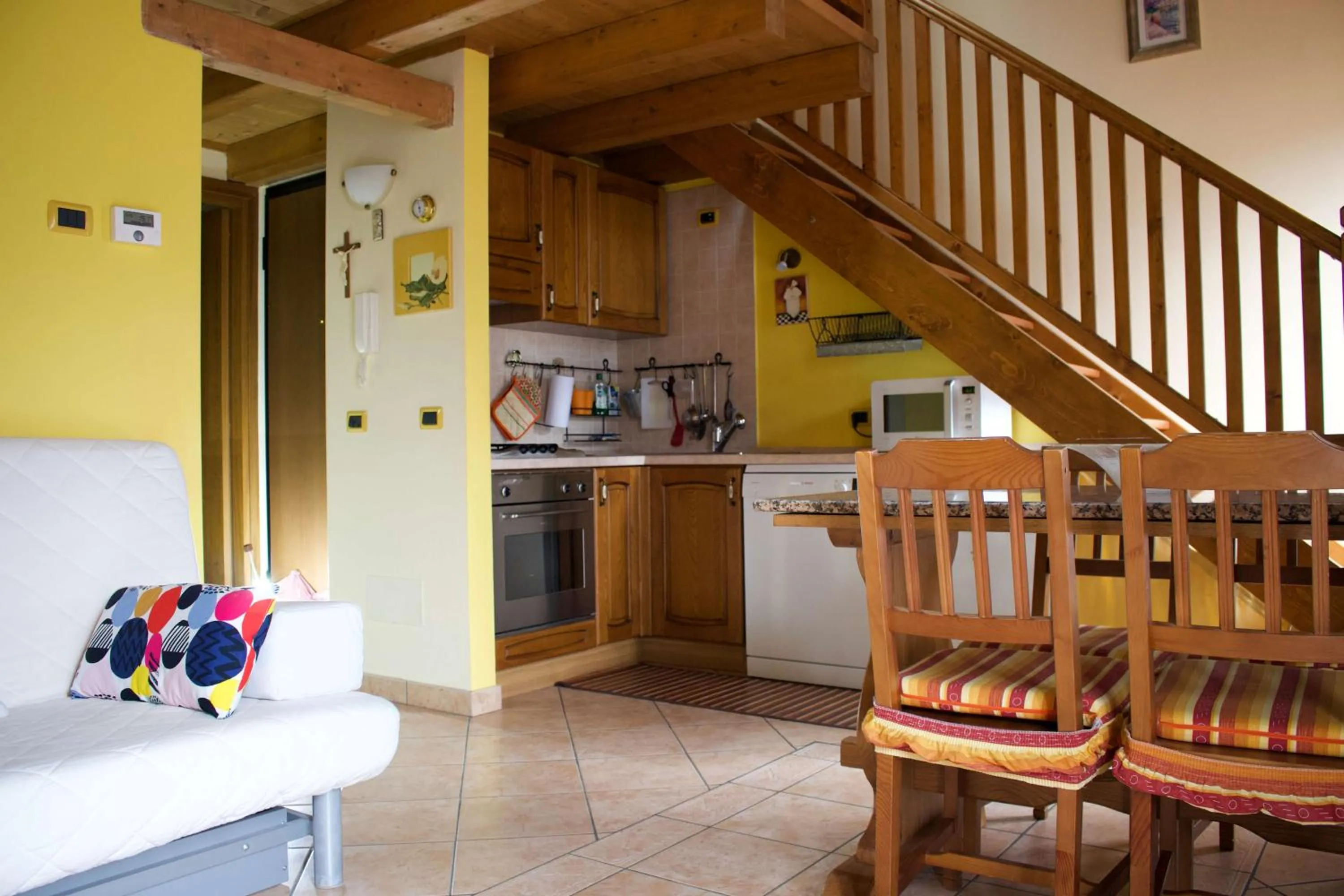 Kitchen or kitchenette in La Casa Sul Sasso In town serviced accommodations