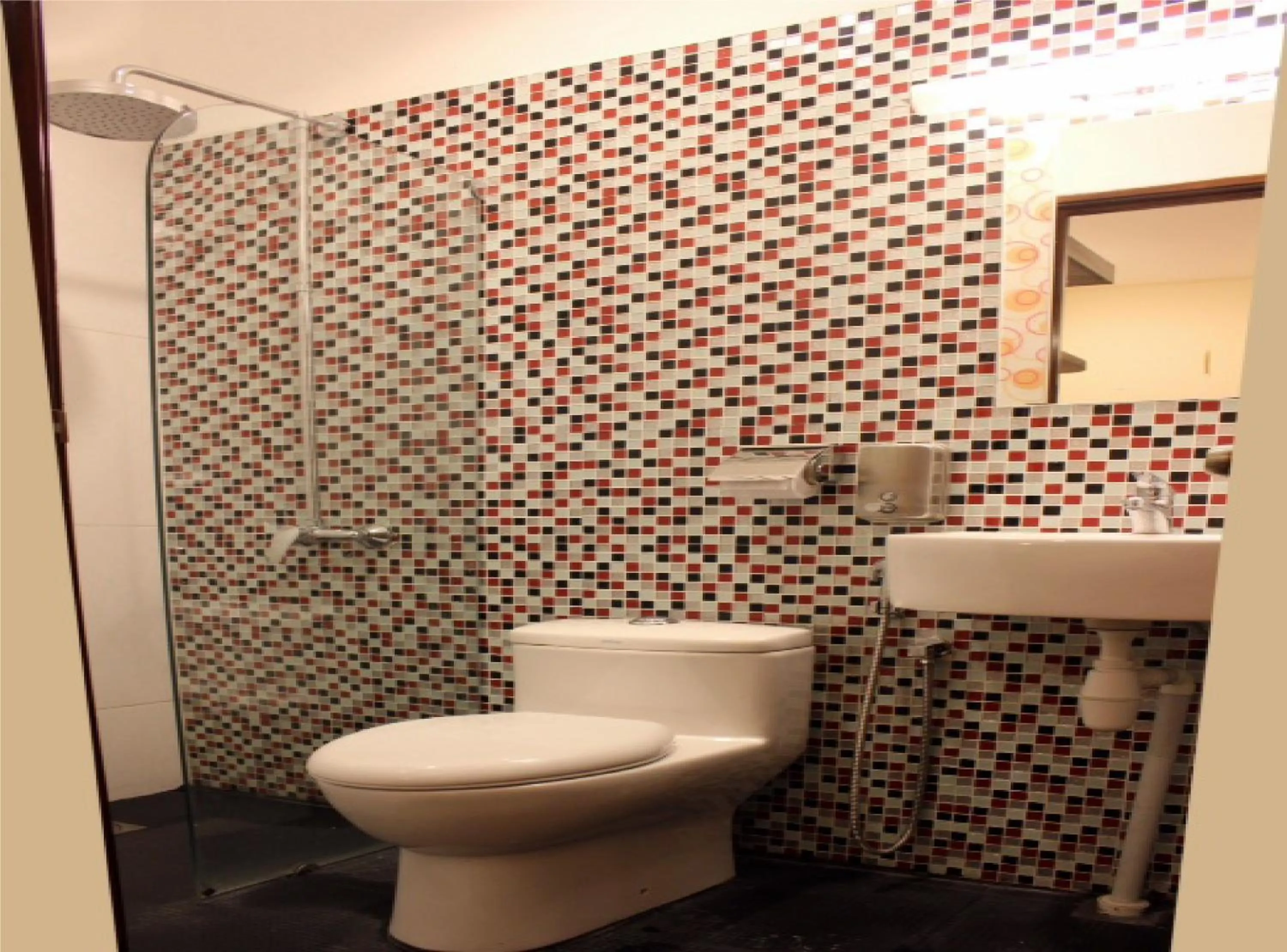 Toilet in GOLDEN PALACE