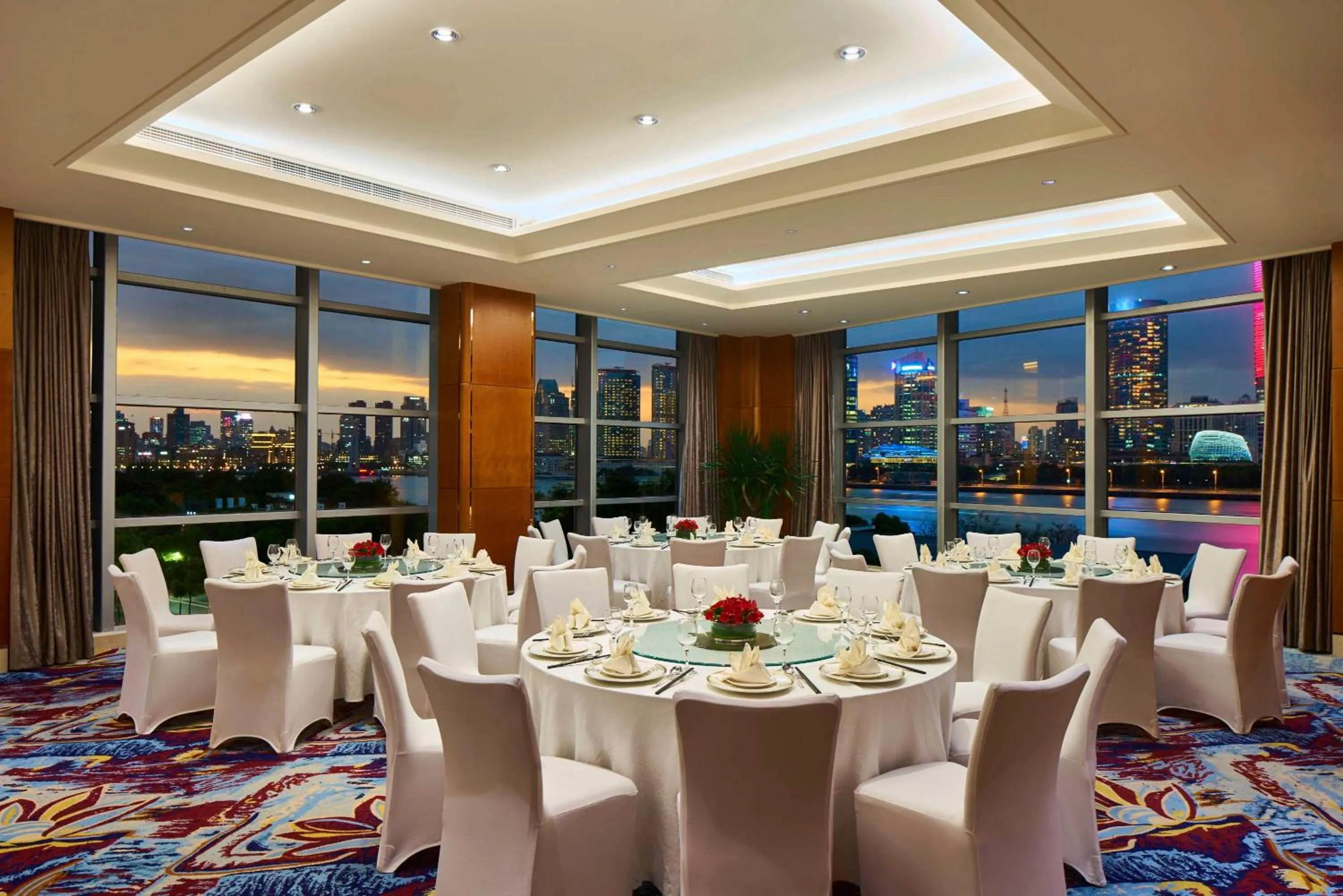 Meeting/conference room, Restaurant/Places to Eat in Grand Kempinski Hotel Shanghai