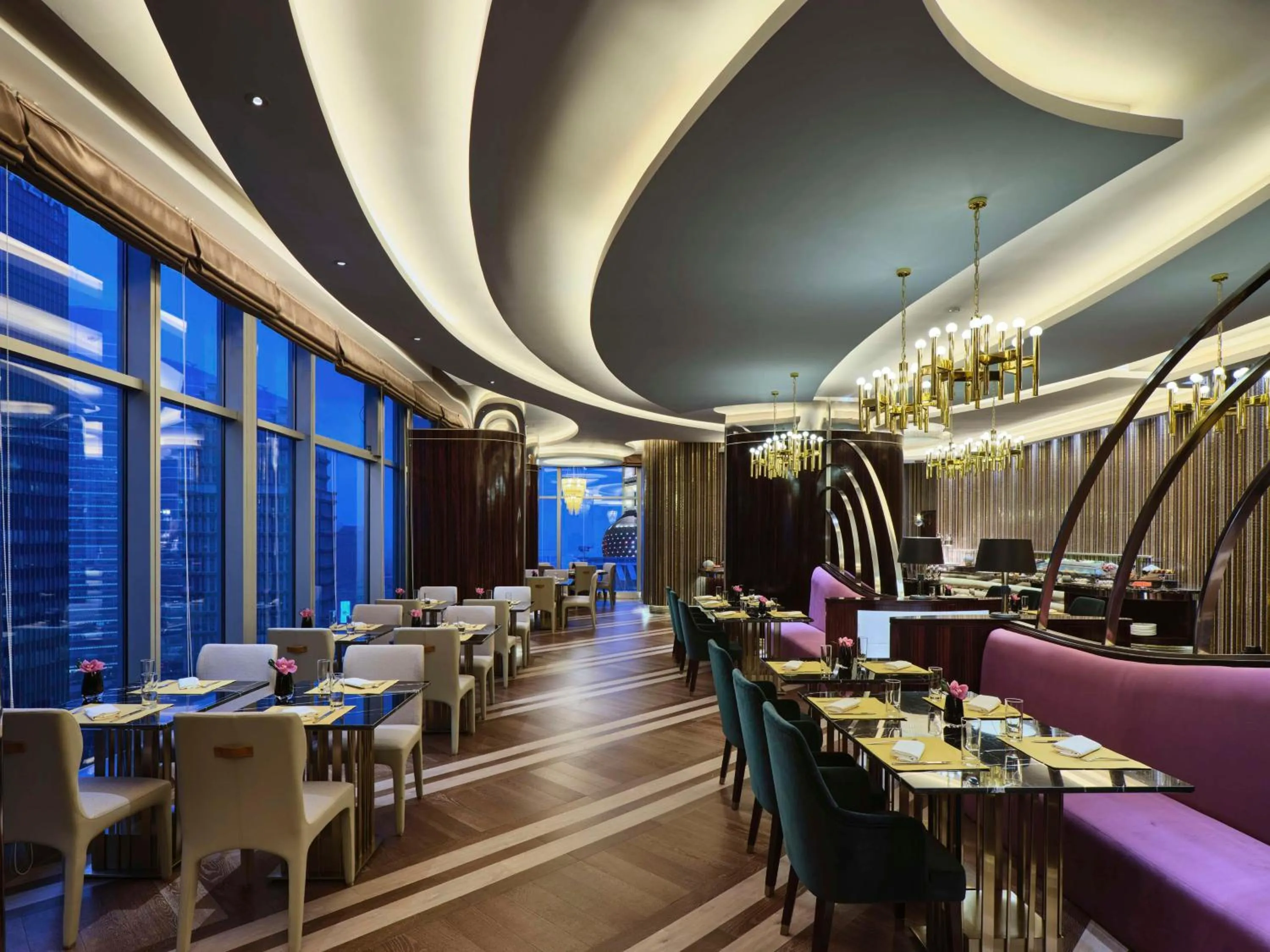 Restaurant/Places to Eat in Grand Kempinski Hotel Shanghai