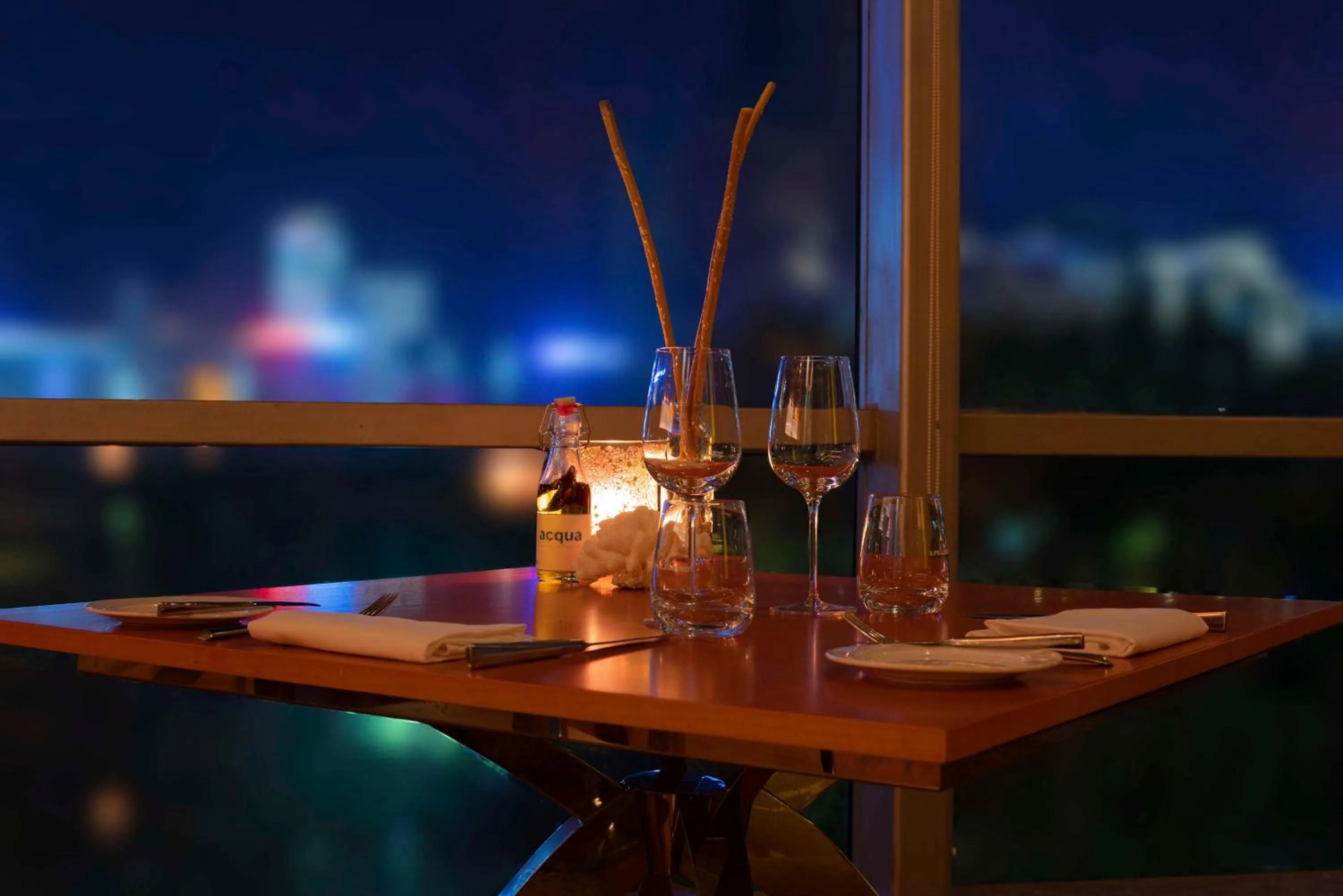 Restaurant/Places to Eat in Grand Kempinski Hotel Shanghai