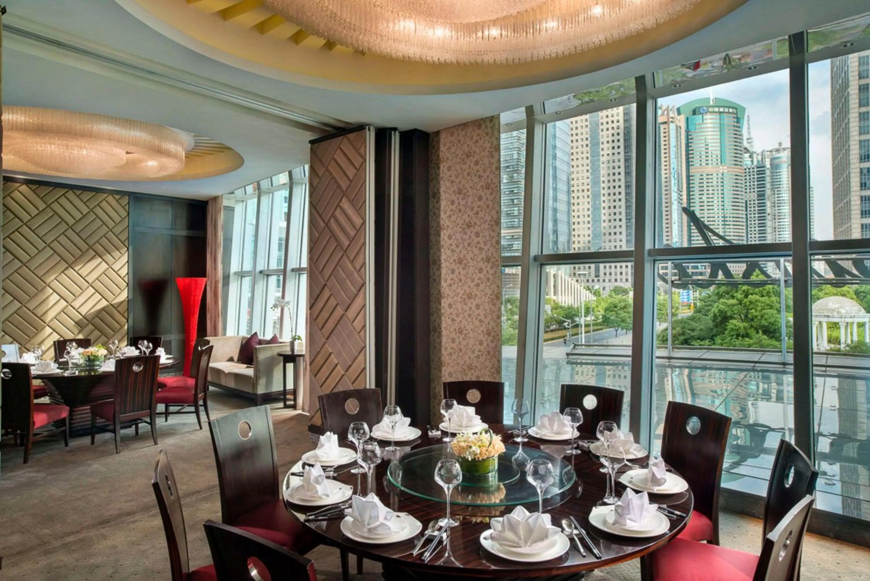 Restaurant/Places to Eat in Grand Kempinski Hotel Shanghai