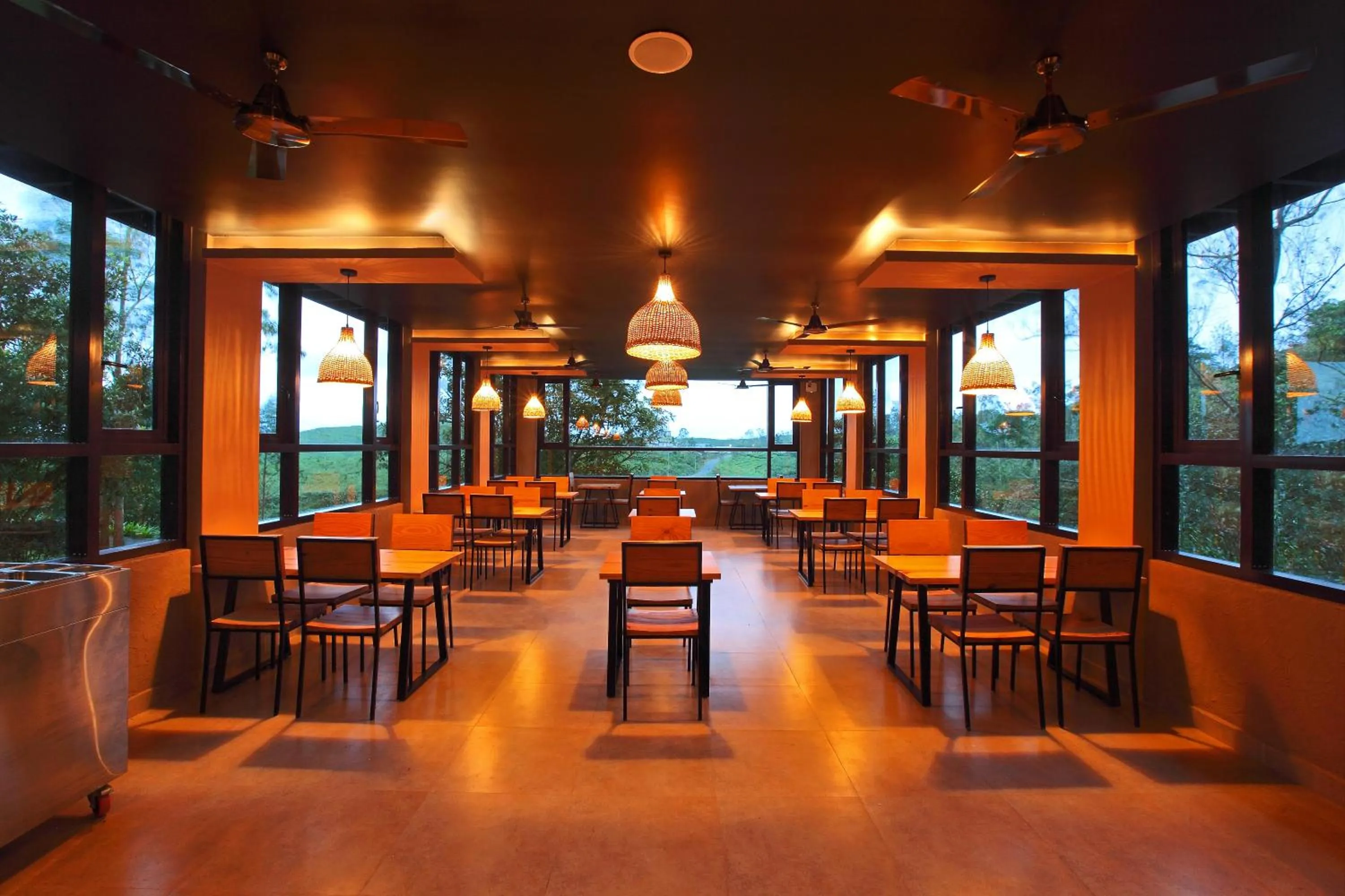 Restaurant/places to eat in Tea Terrain Resorts & Spa