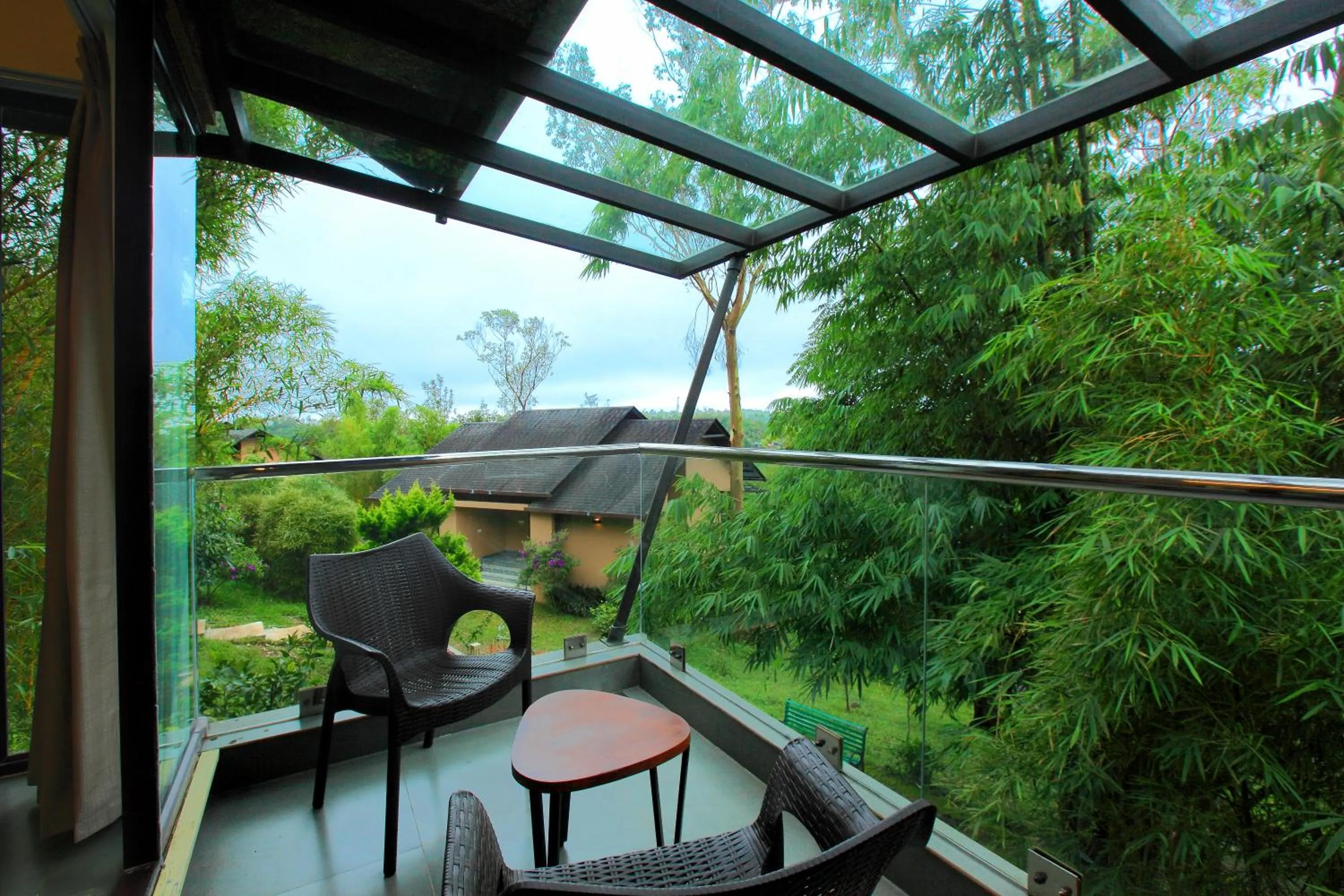 Balcony/Terrace in Tea Terrain Resorts & Spa