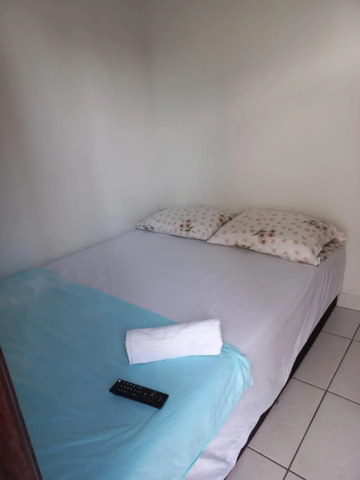 Bed in HOTEL LATINOS 2