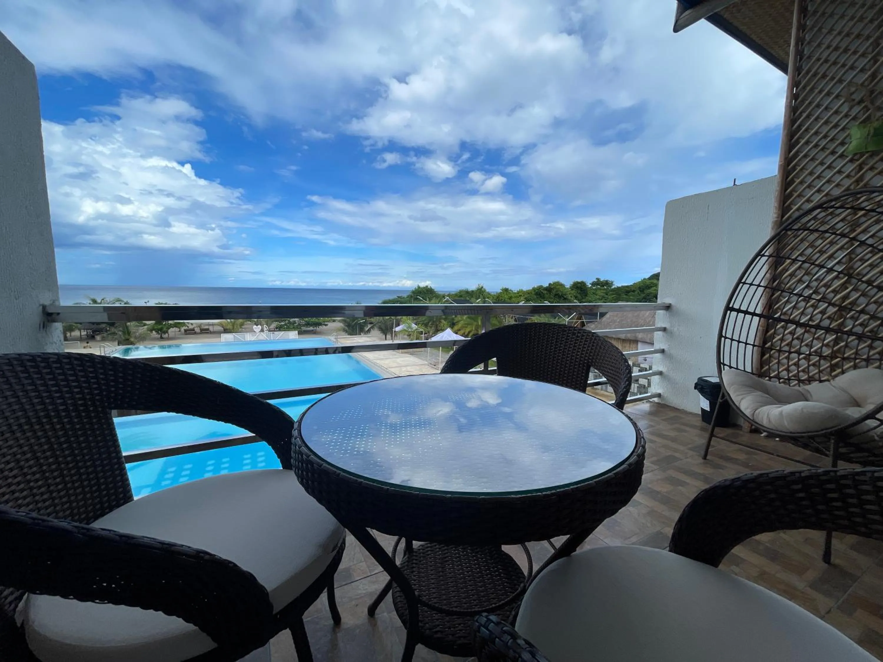 Balcony/Terrace in LaSersita Casitas and Water Spa Beach Resort by Cocotel