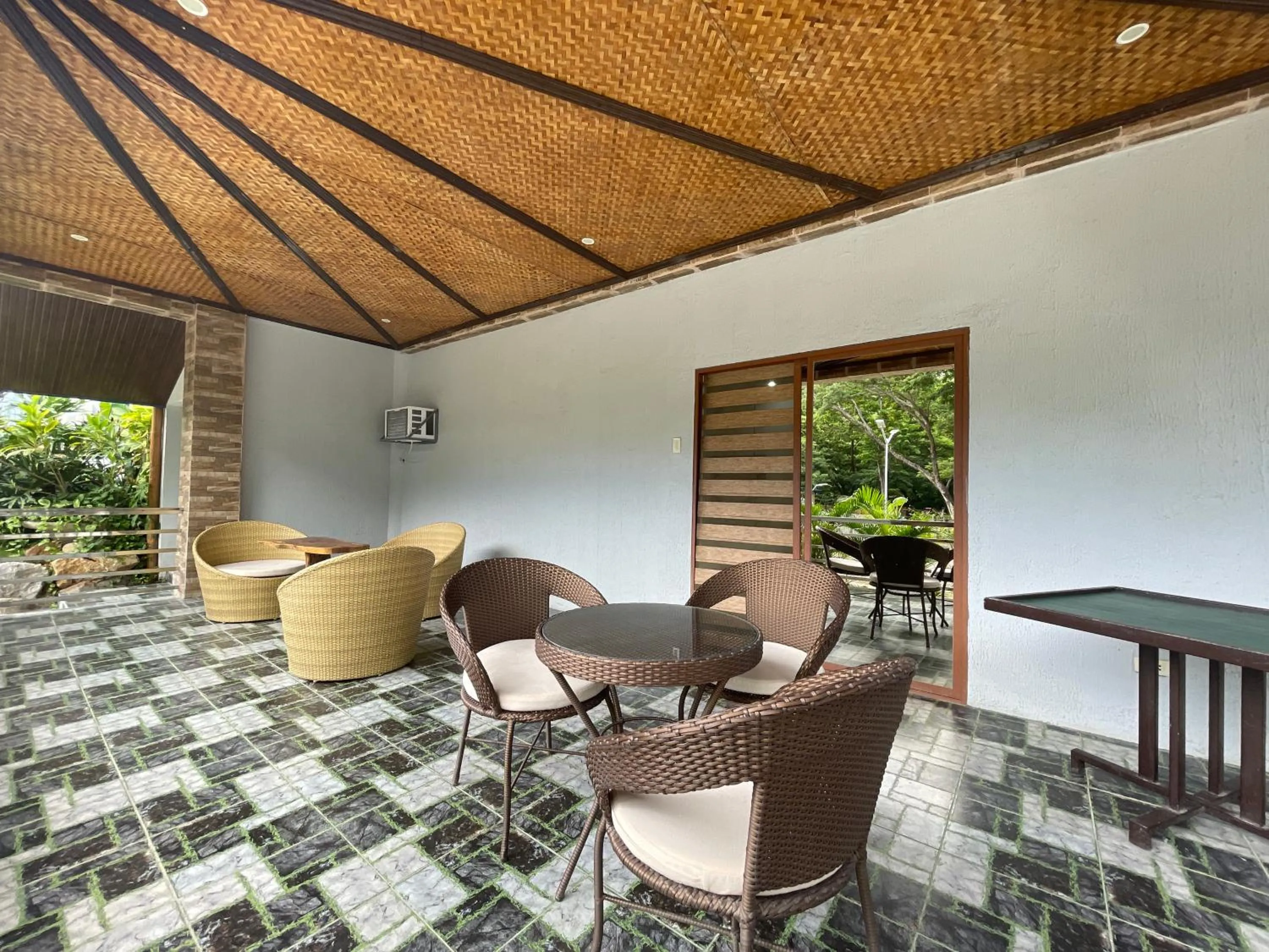 Day in LaSersita Casitas and Water Spa Beach Resort by Cocotel