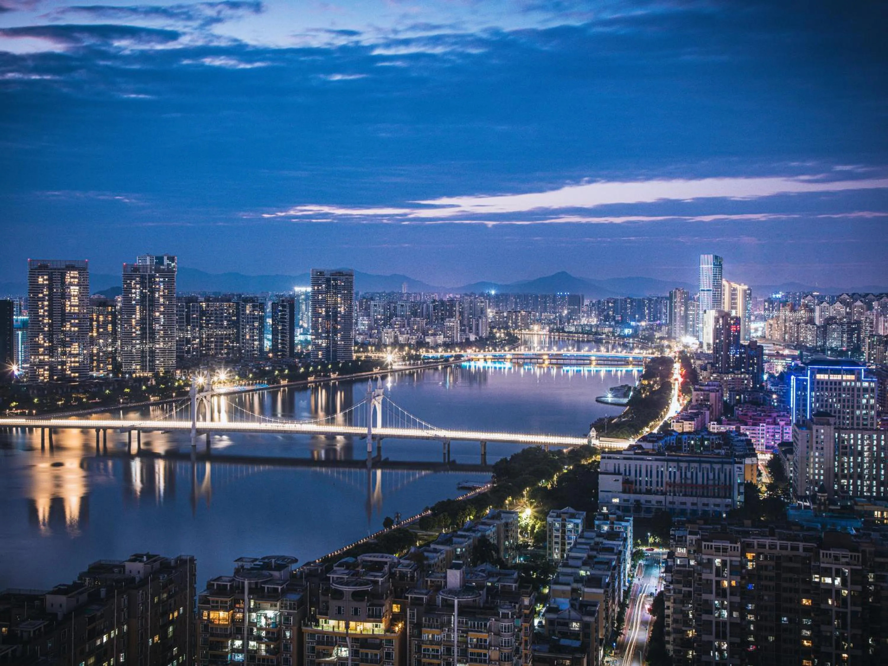 River view in Radisson RED Hotel Zhuhai Gongbei Port