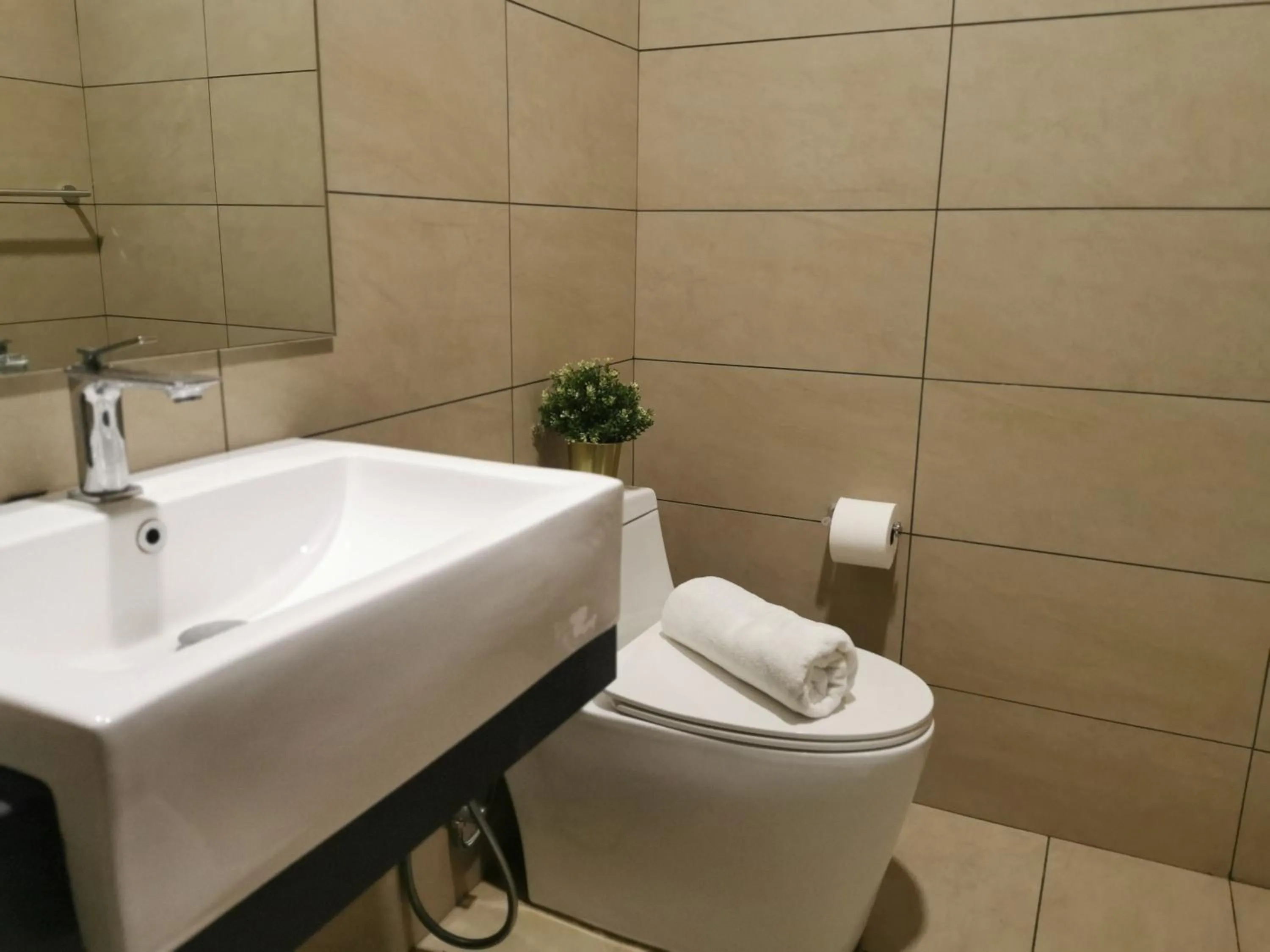 Toilet in OPUS RESIDENCE KL I HomeBrickz