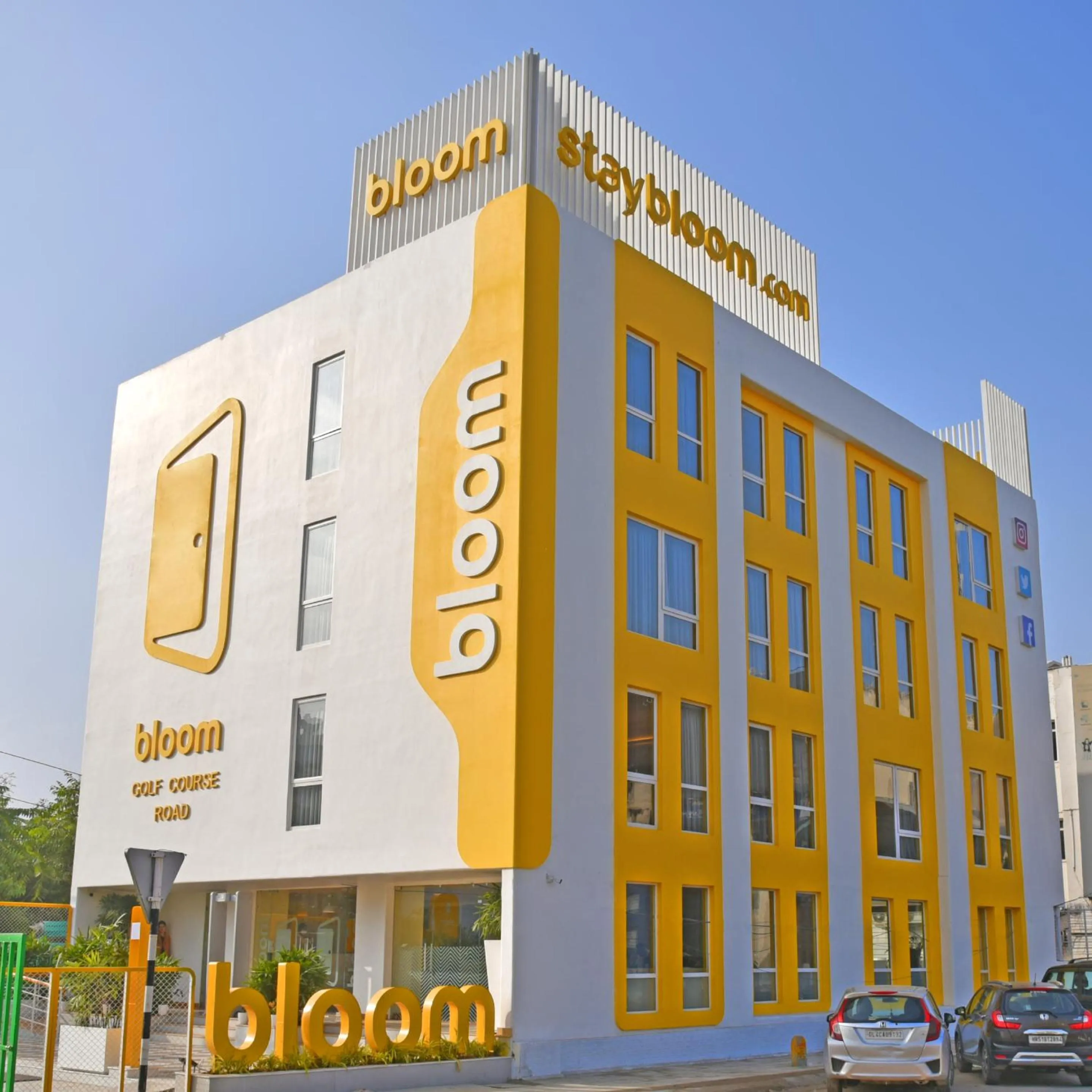 Facade/entrance in Bloom - Golf Course Road