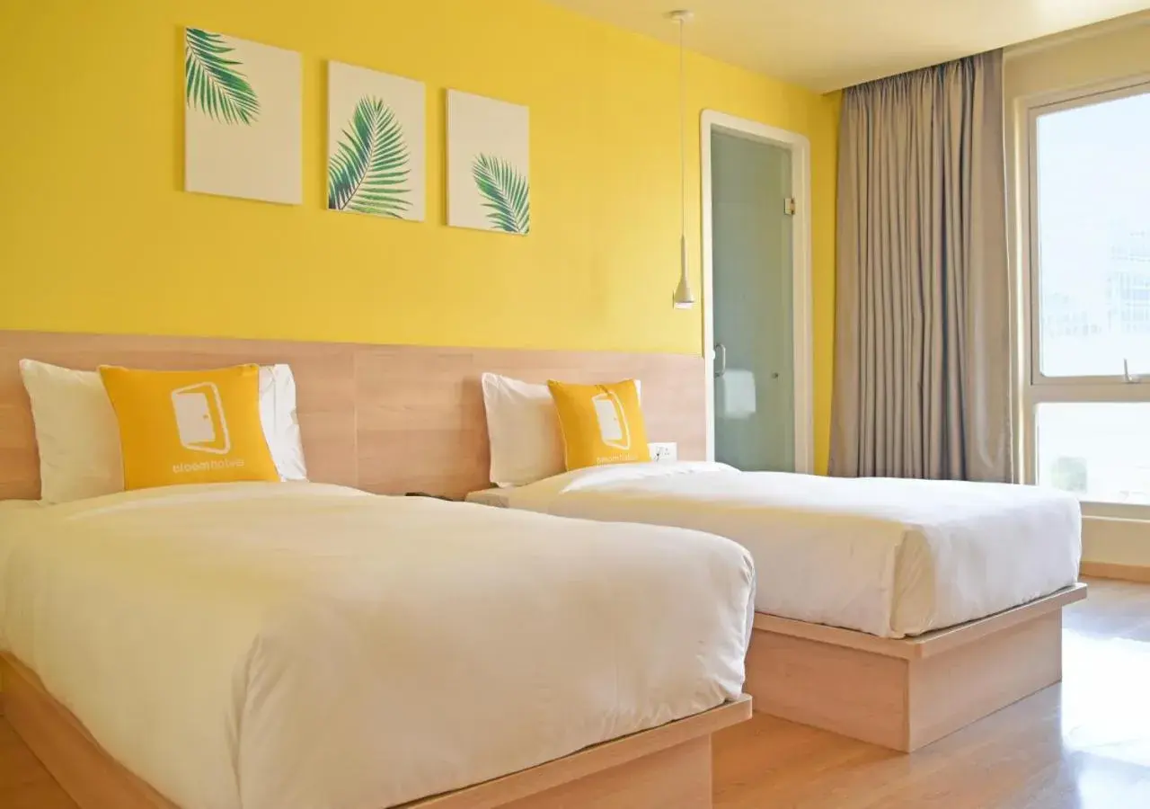 Standard Twin Room - single occupancy in Bloom - Golf Course Road Standard Twin Room - single occupancy in Bloom - Golf Course Road