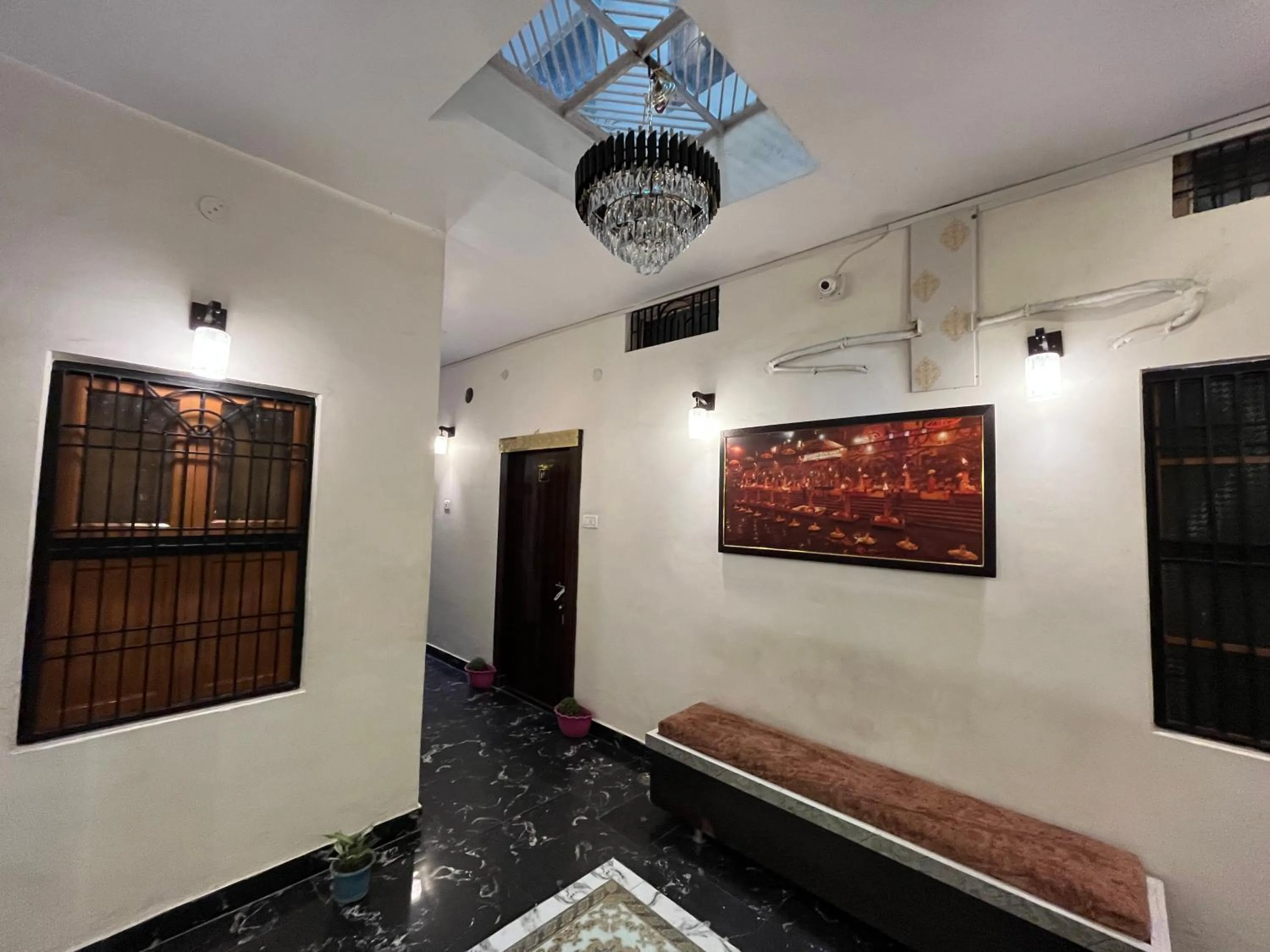 Lobby or reception in Hotel Shannti Inn