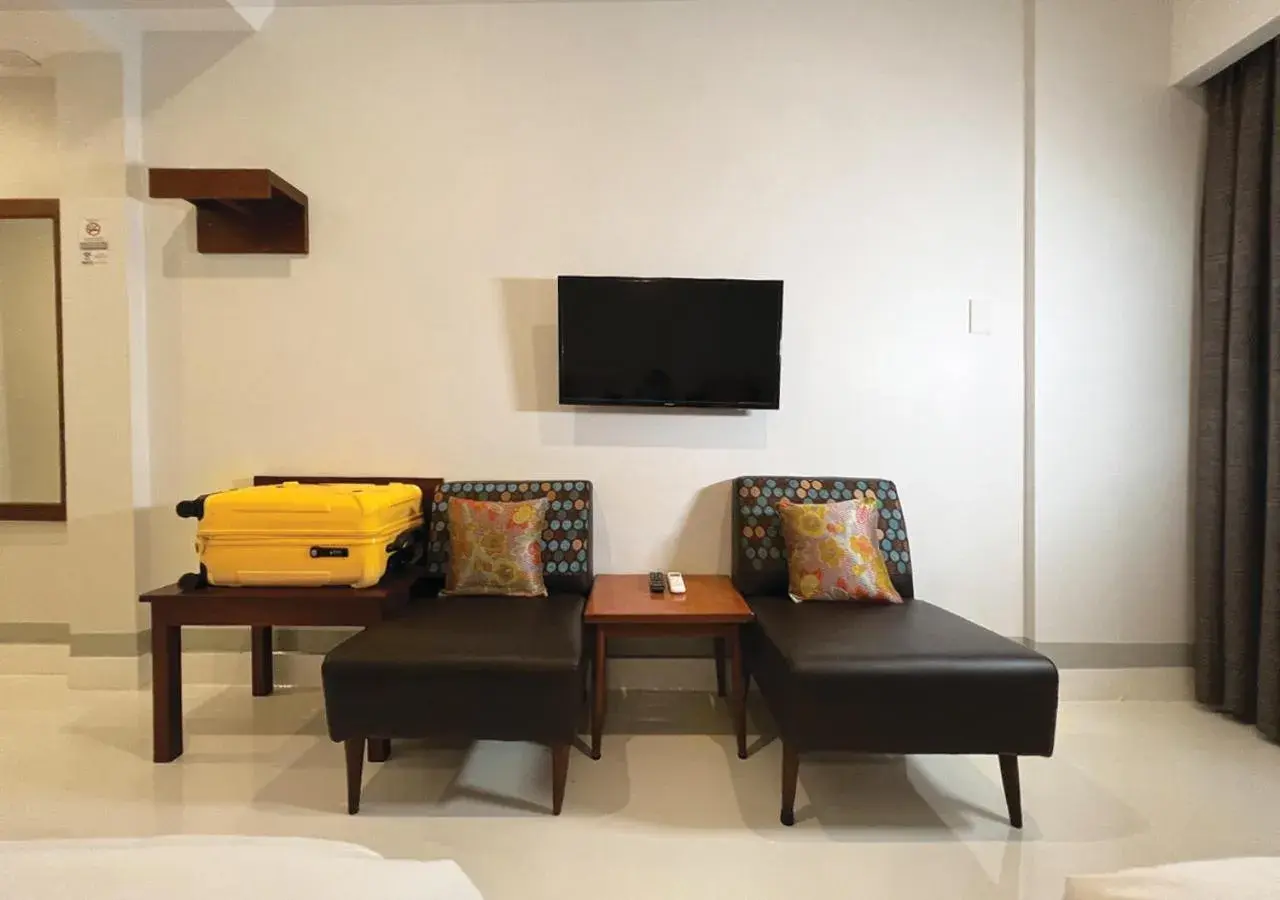 Deluxe Twin Room in Niagara Hotel Deluxe Twin Room in Niagara Hotel