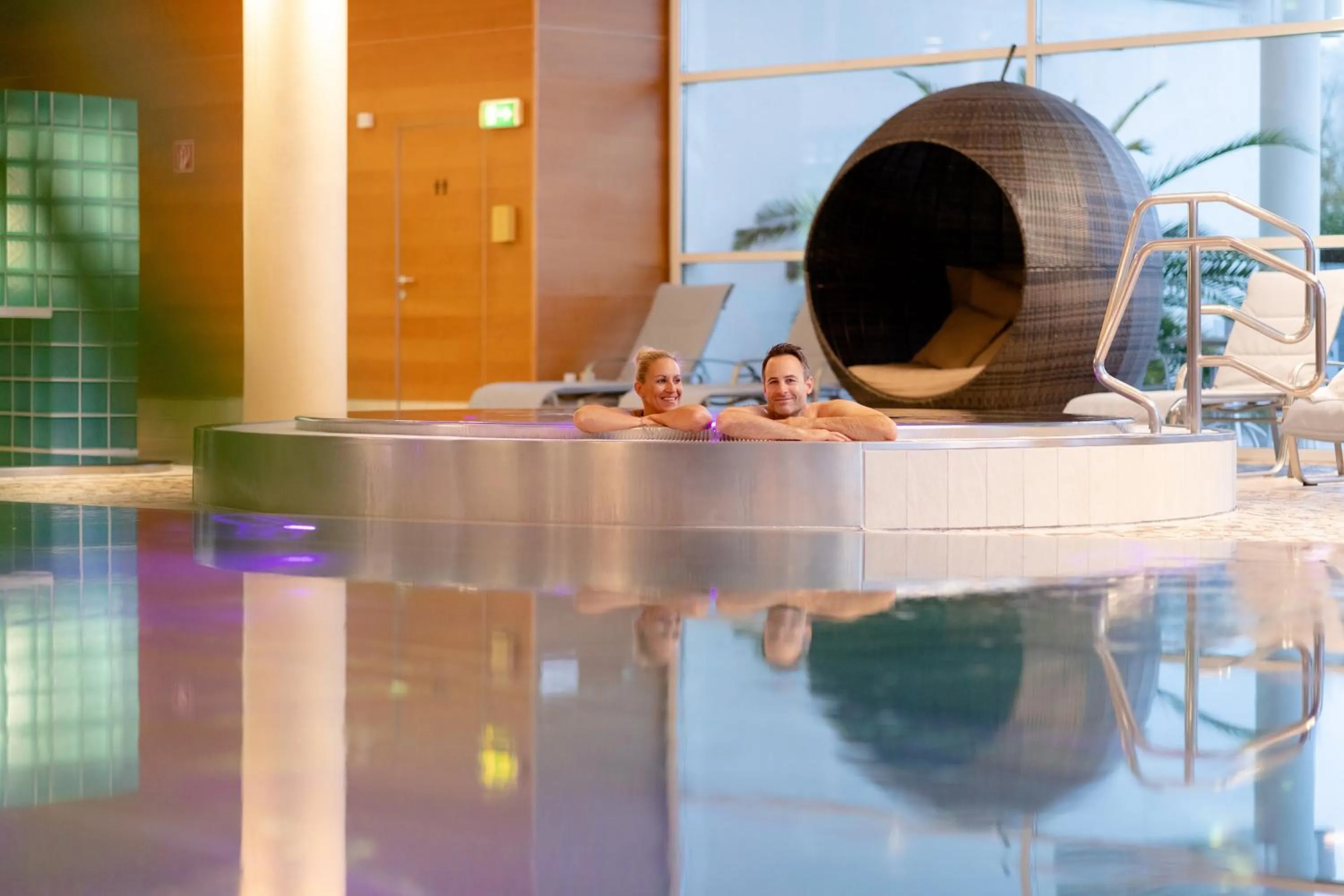 Hot Spring Bath in Reduce Hotel Vital