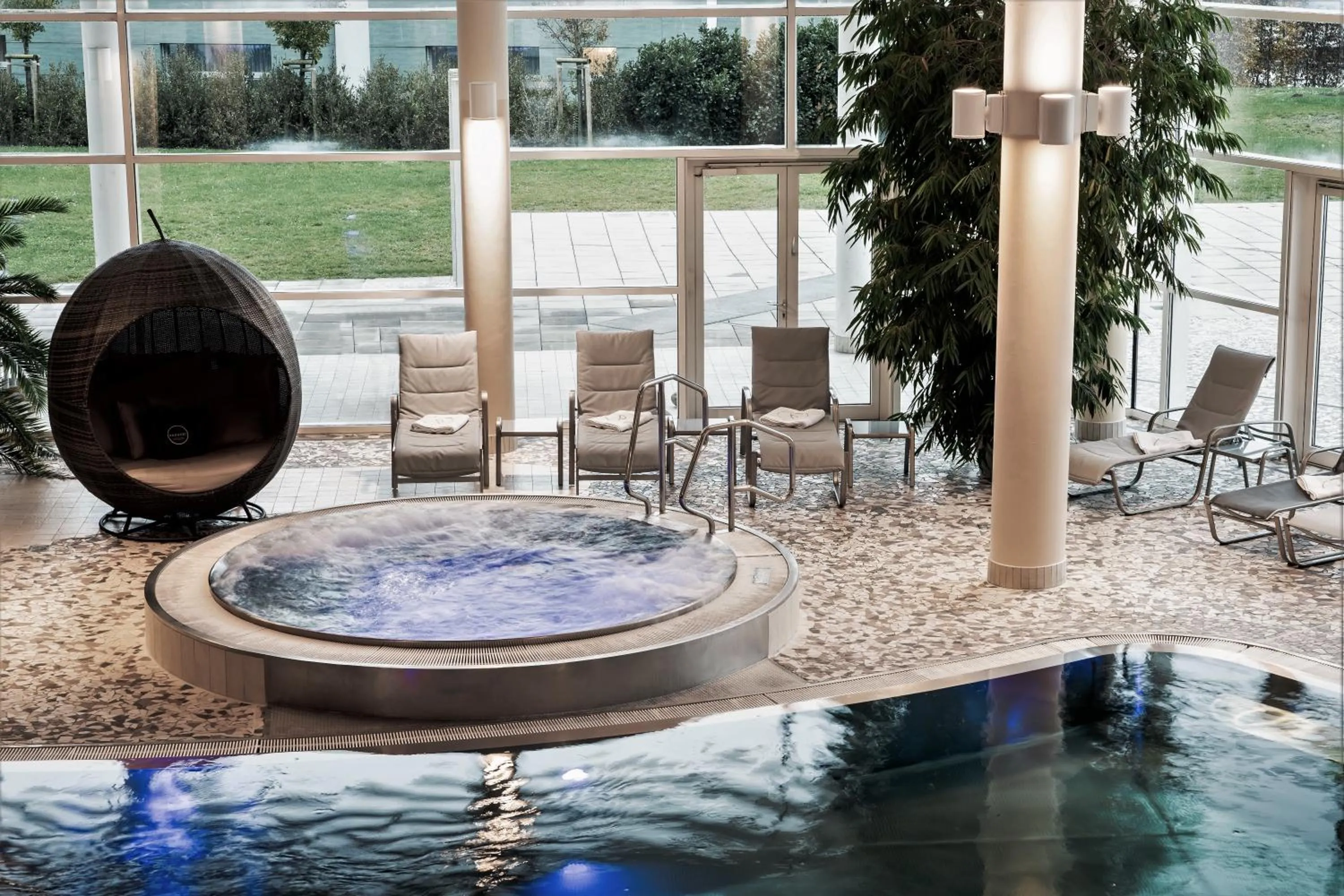 Swimming pool in Reduce Hotel Vital