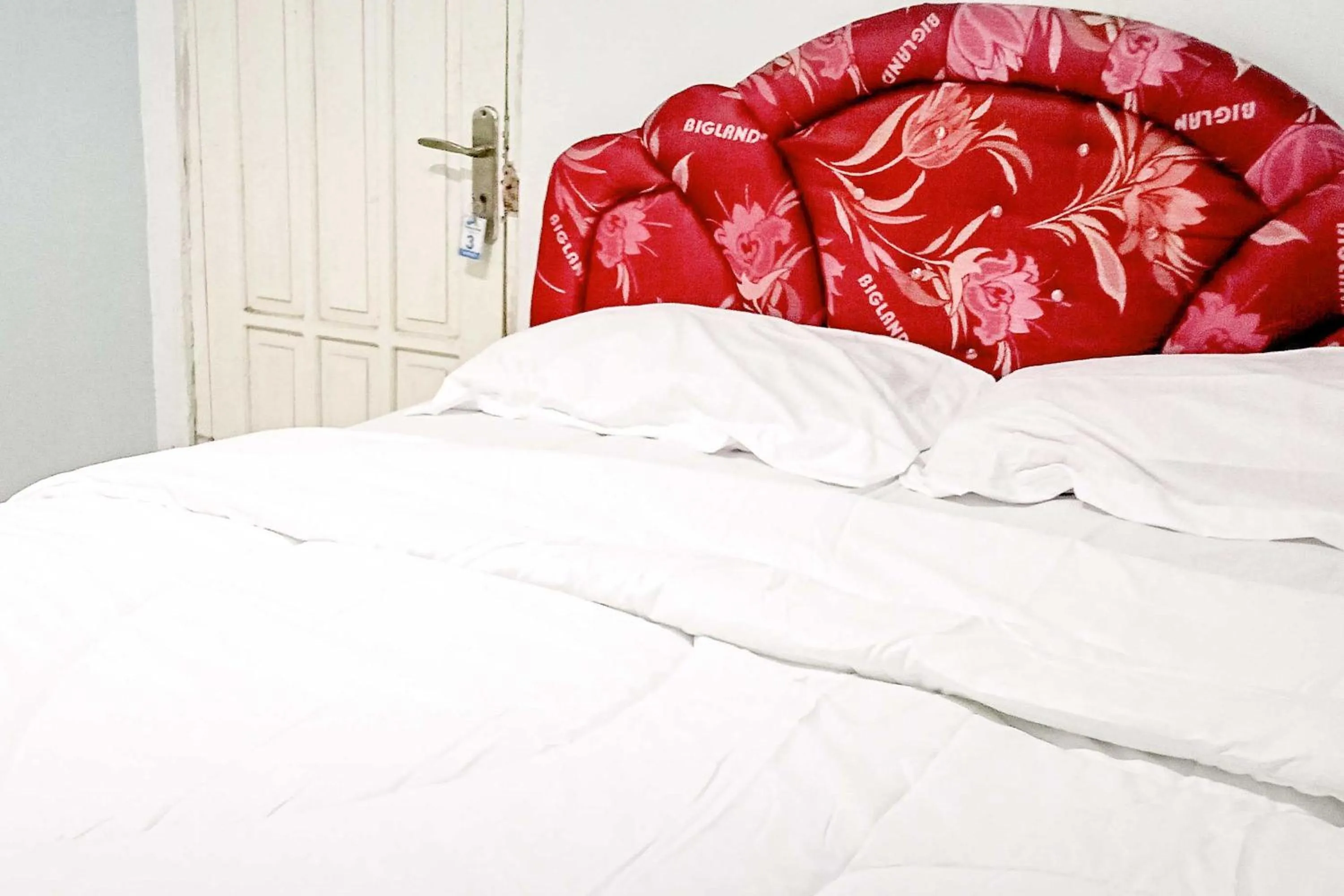 Bed in Arjuna 2 Homestay Syariah Dieng