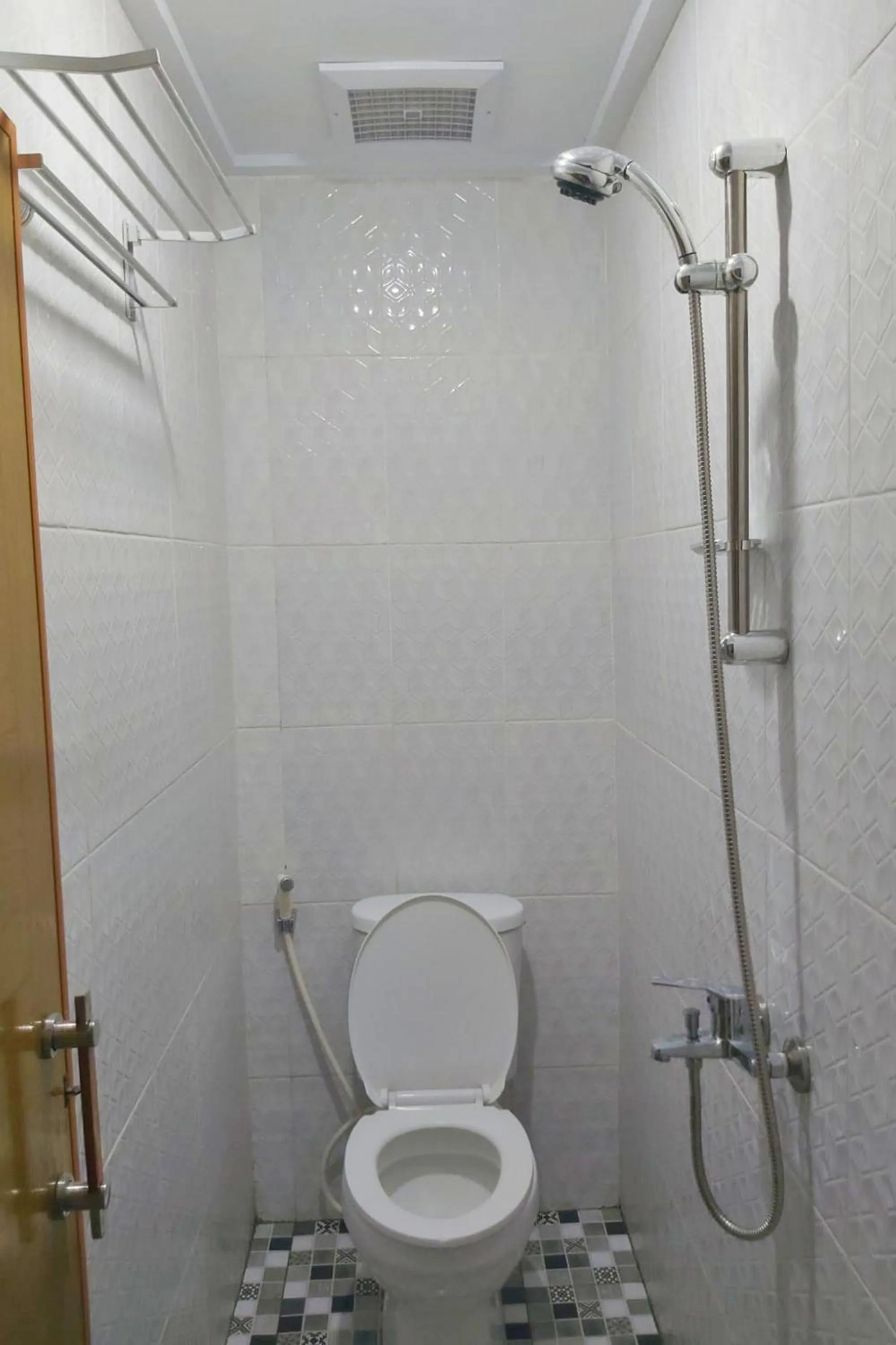 RedDoorz near GOR UNY