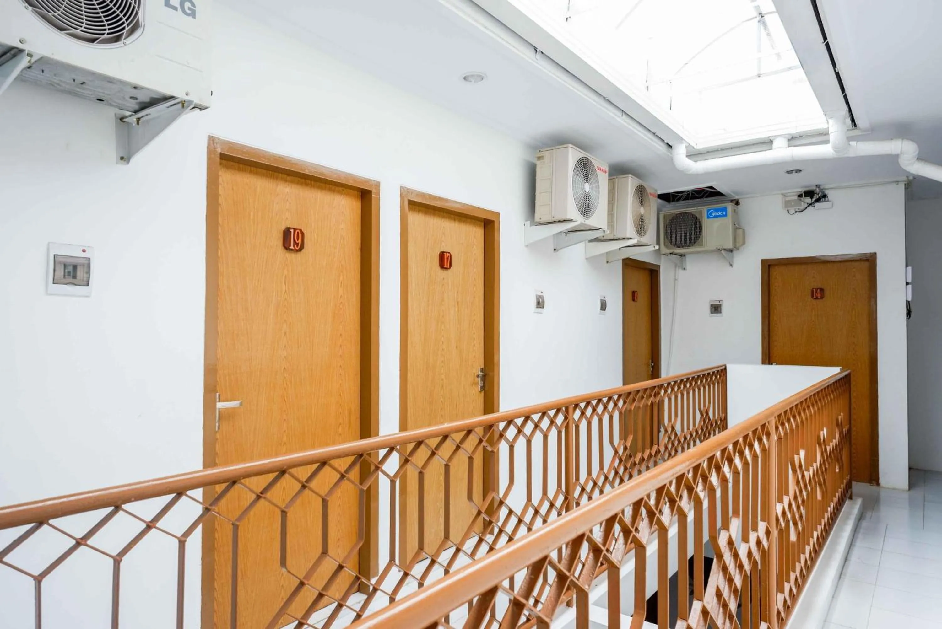 Property building in RedDoorz near GOR UNY