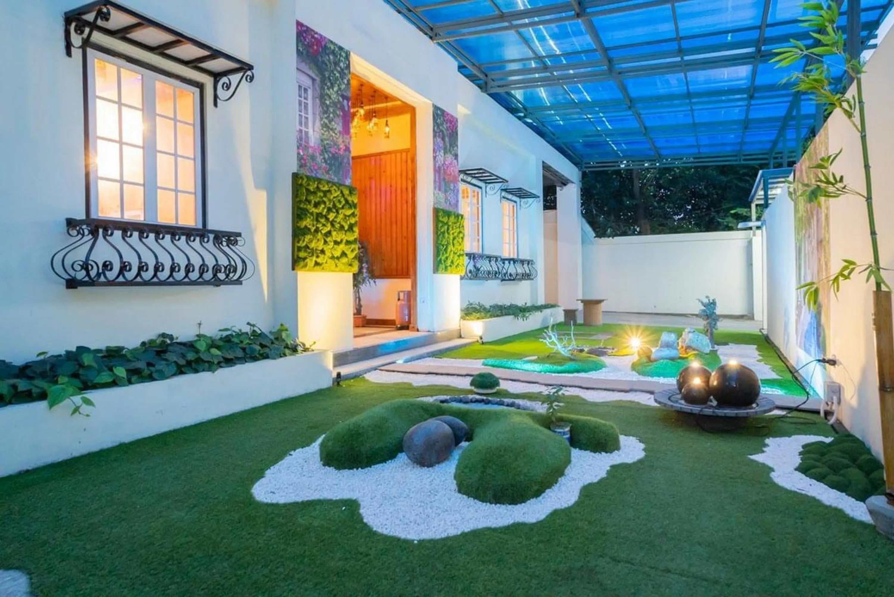 Property building in RedDoorz Plus @ Pondok Labu