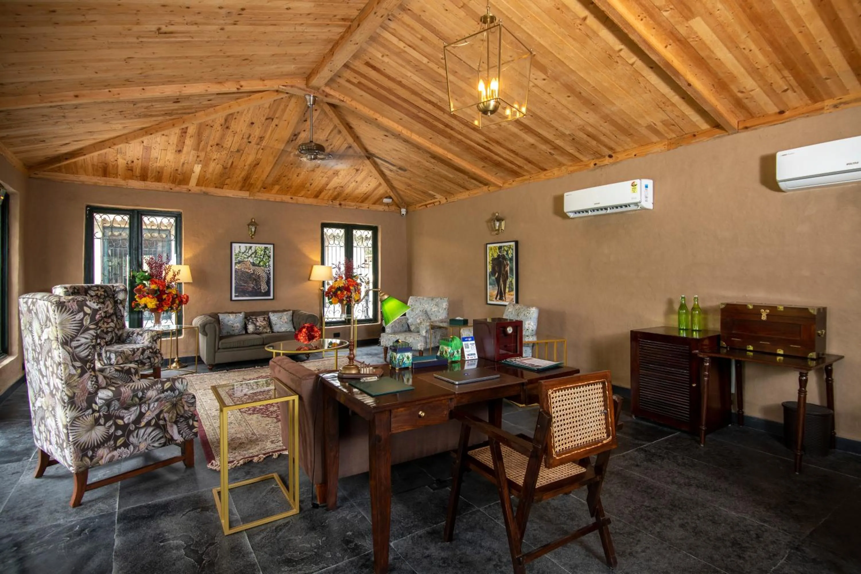 Lobby or reception in Aalia Jungle Retreat and Spa, Bandarjudh, Haridwar - Araiya Anthology