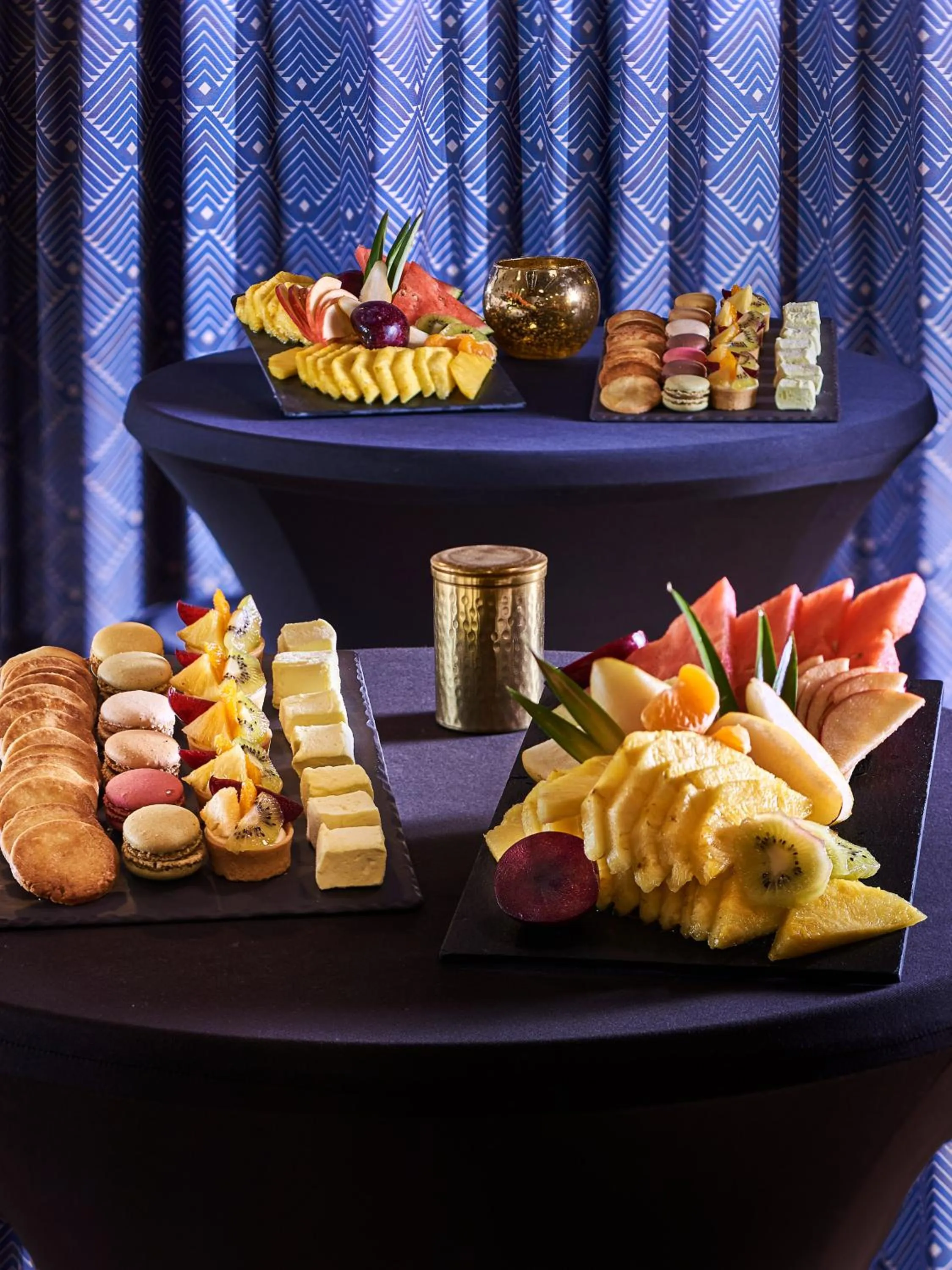 Restaurant/places to eat in Hotel Gatsby by HappyCulture