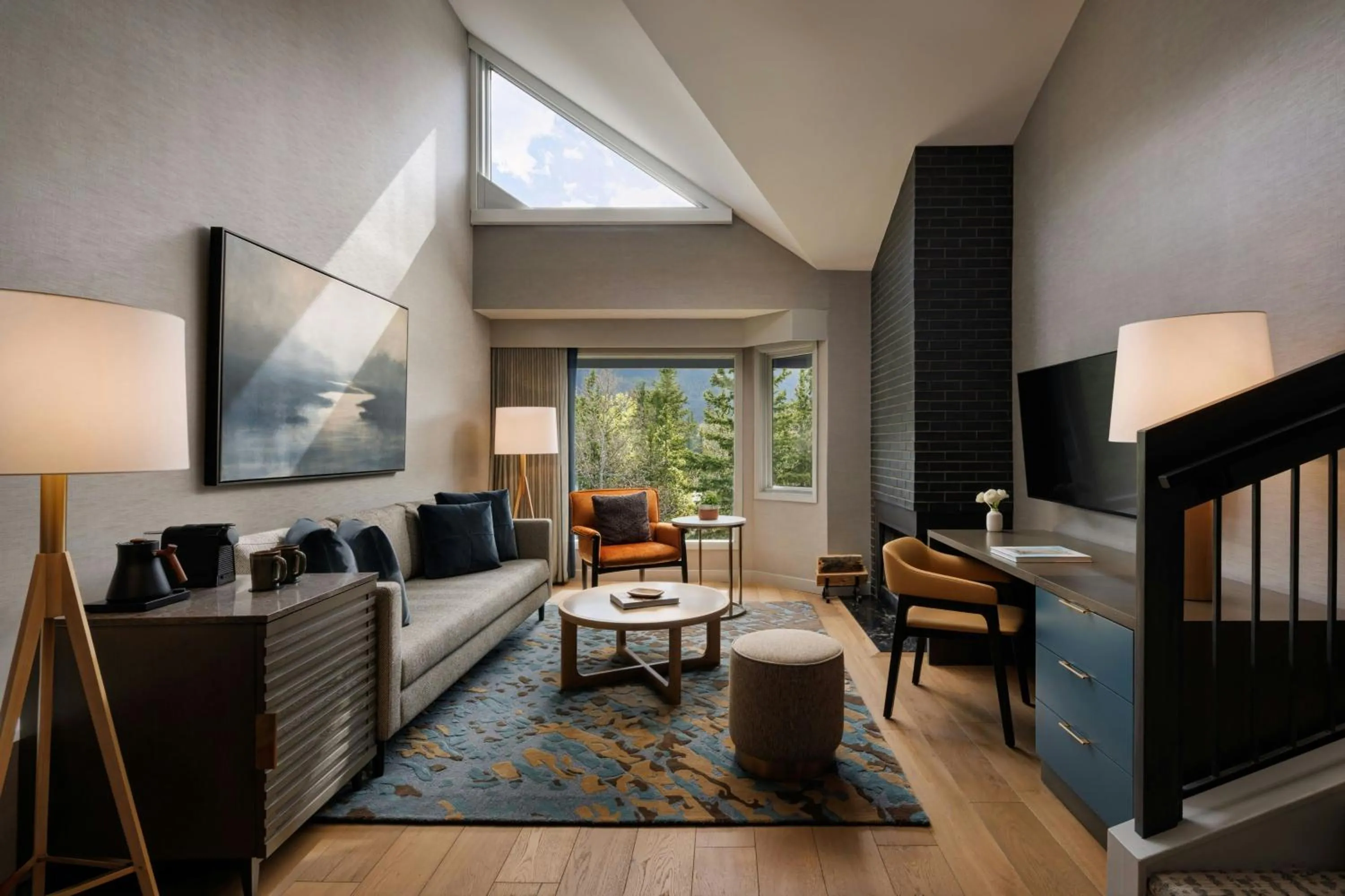 Living room in Kananaskis Mountain Lodge, Autograph Collection