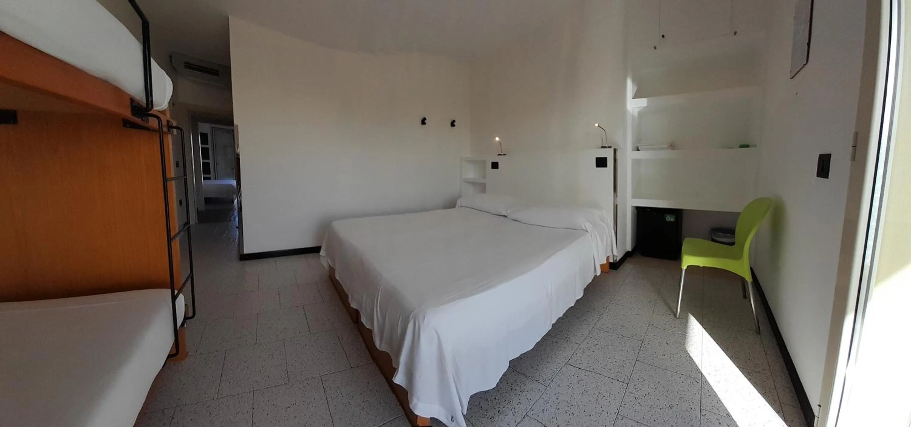 Photo of the whole room, Bed in Hotel Marbella