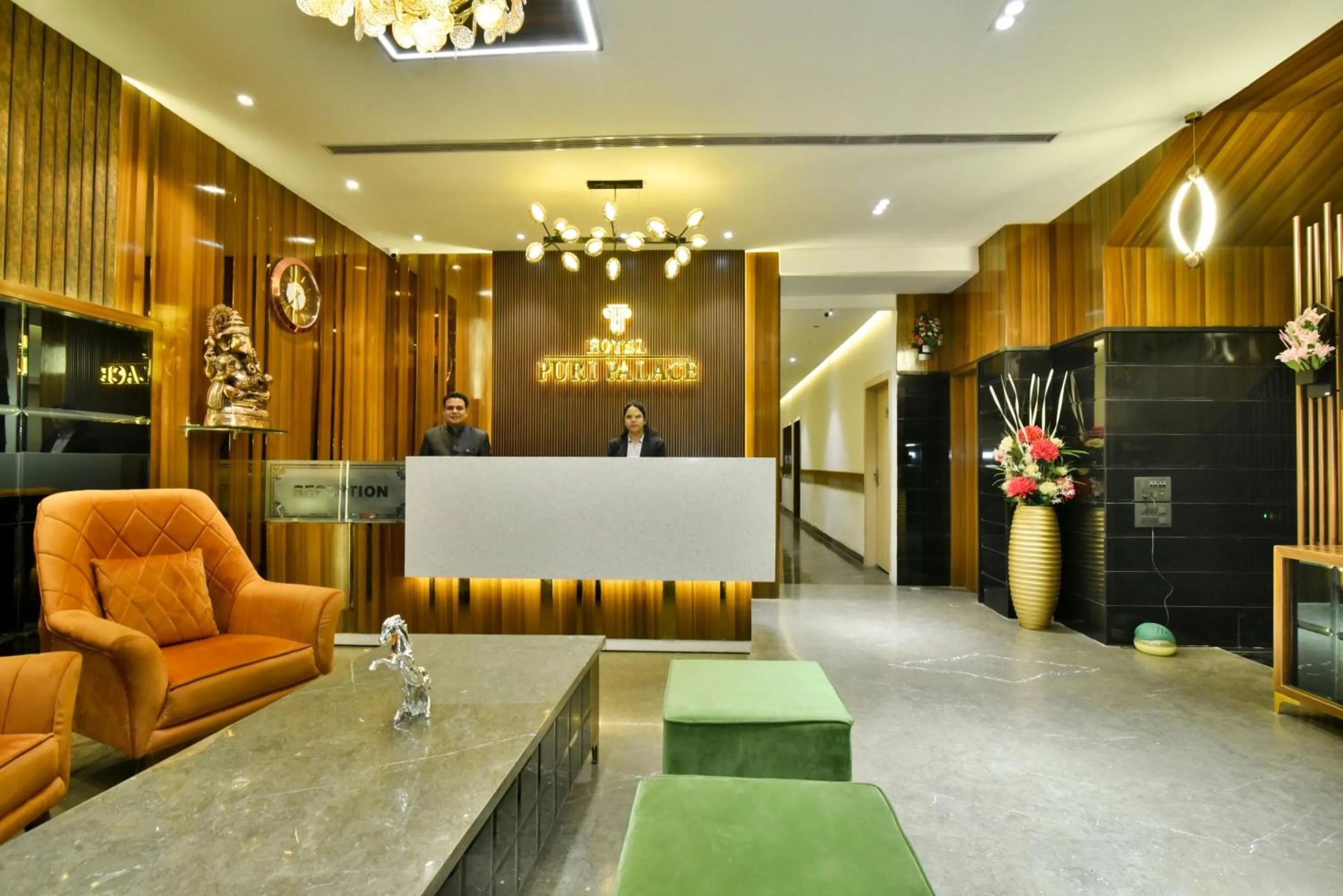Lobby or reception in Hotel Puri Palace