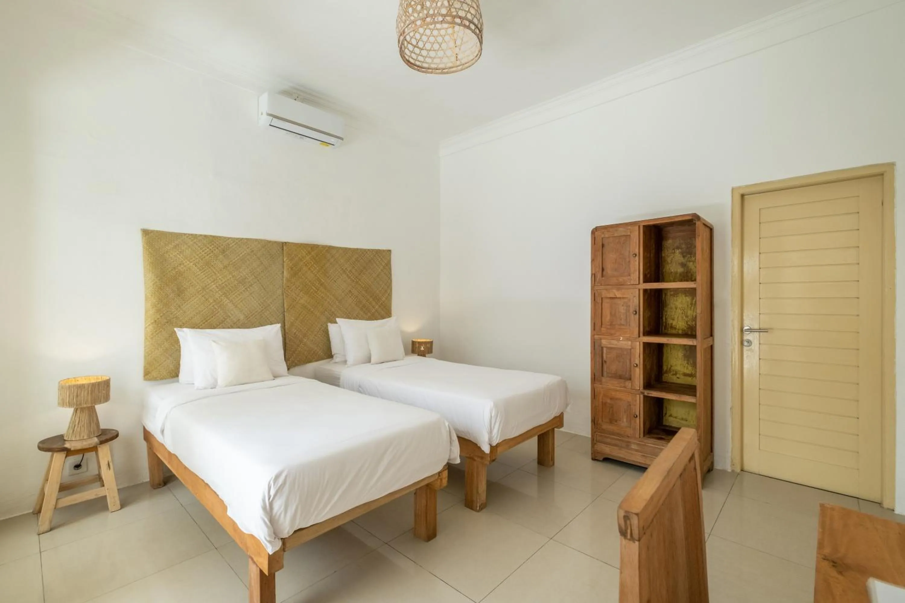 Bed in The Warm Sun - Bingin