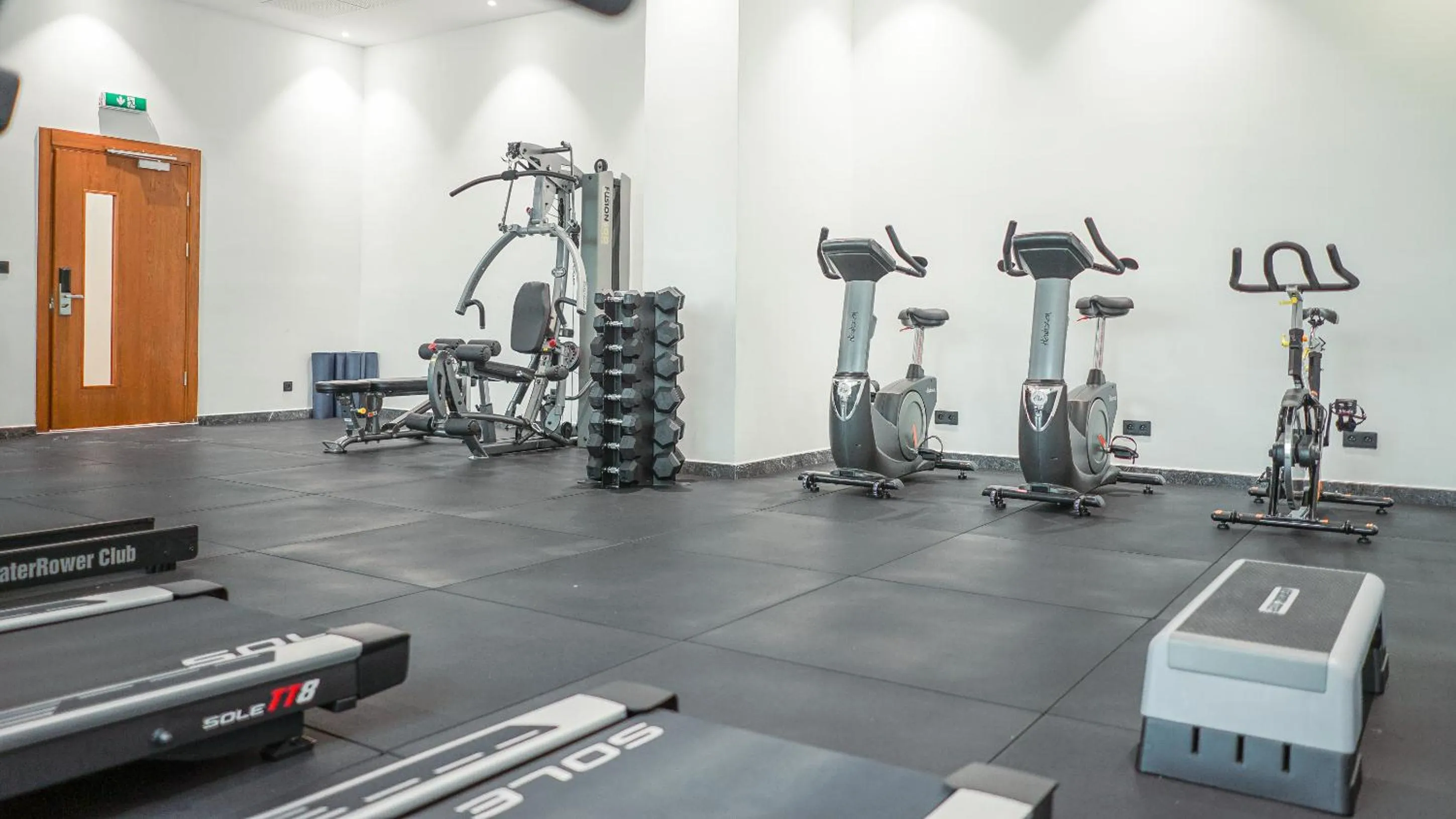 Fitness centre/facilities in STAR LAND HOTEL BASTOS