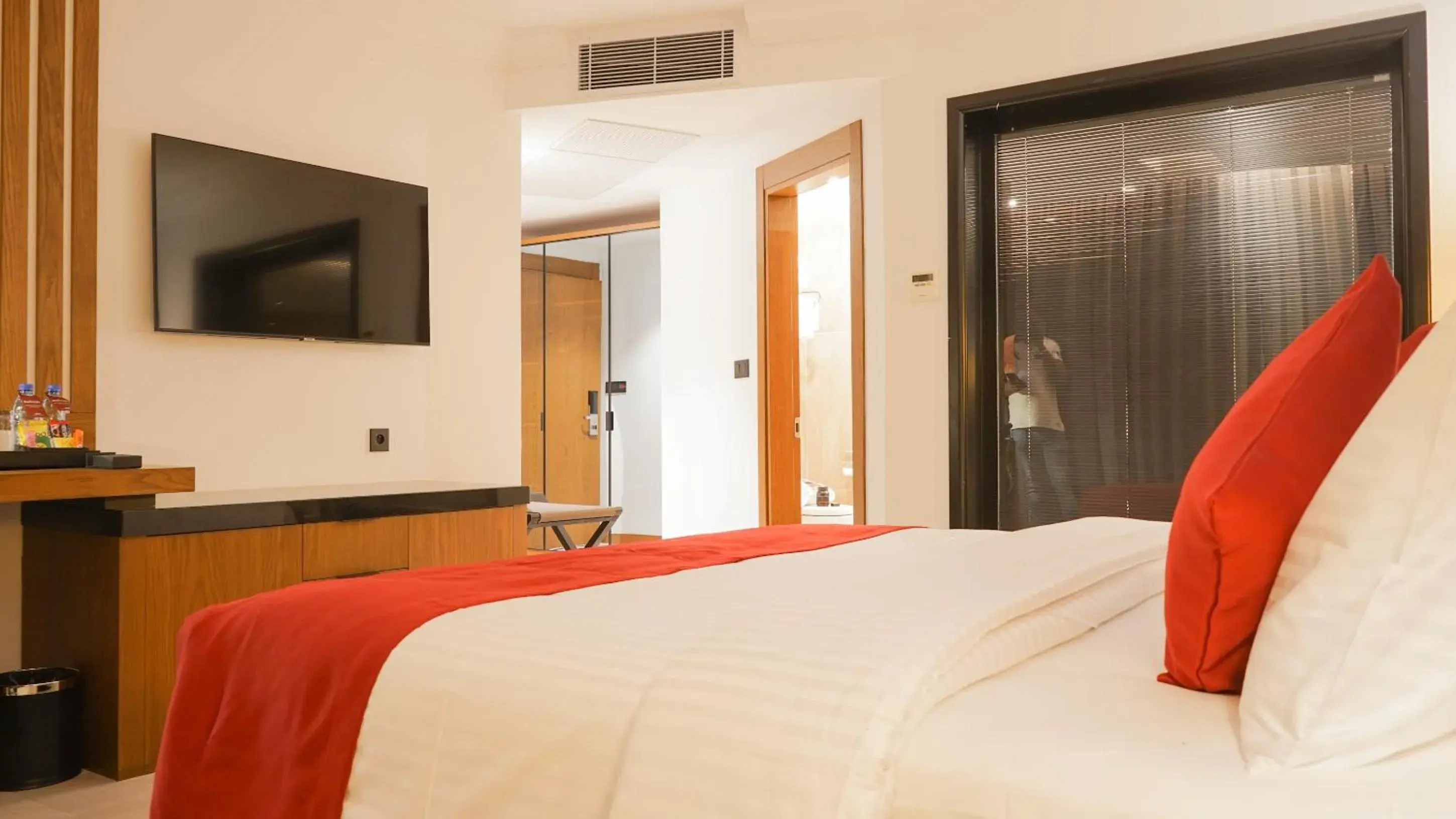 Two-Bedroom Apartment with City View - single occupancy in STAR LAND HOTEL BASTOS Two-Bedroom Apartment with City View - single occupancy in STAR LAND HOTEL BASTOS