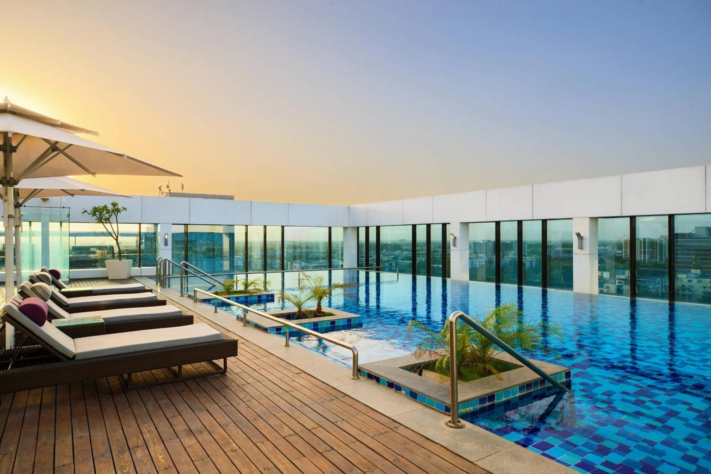 Swimming pool in Renaissance Ahmedabad Hotel