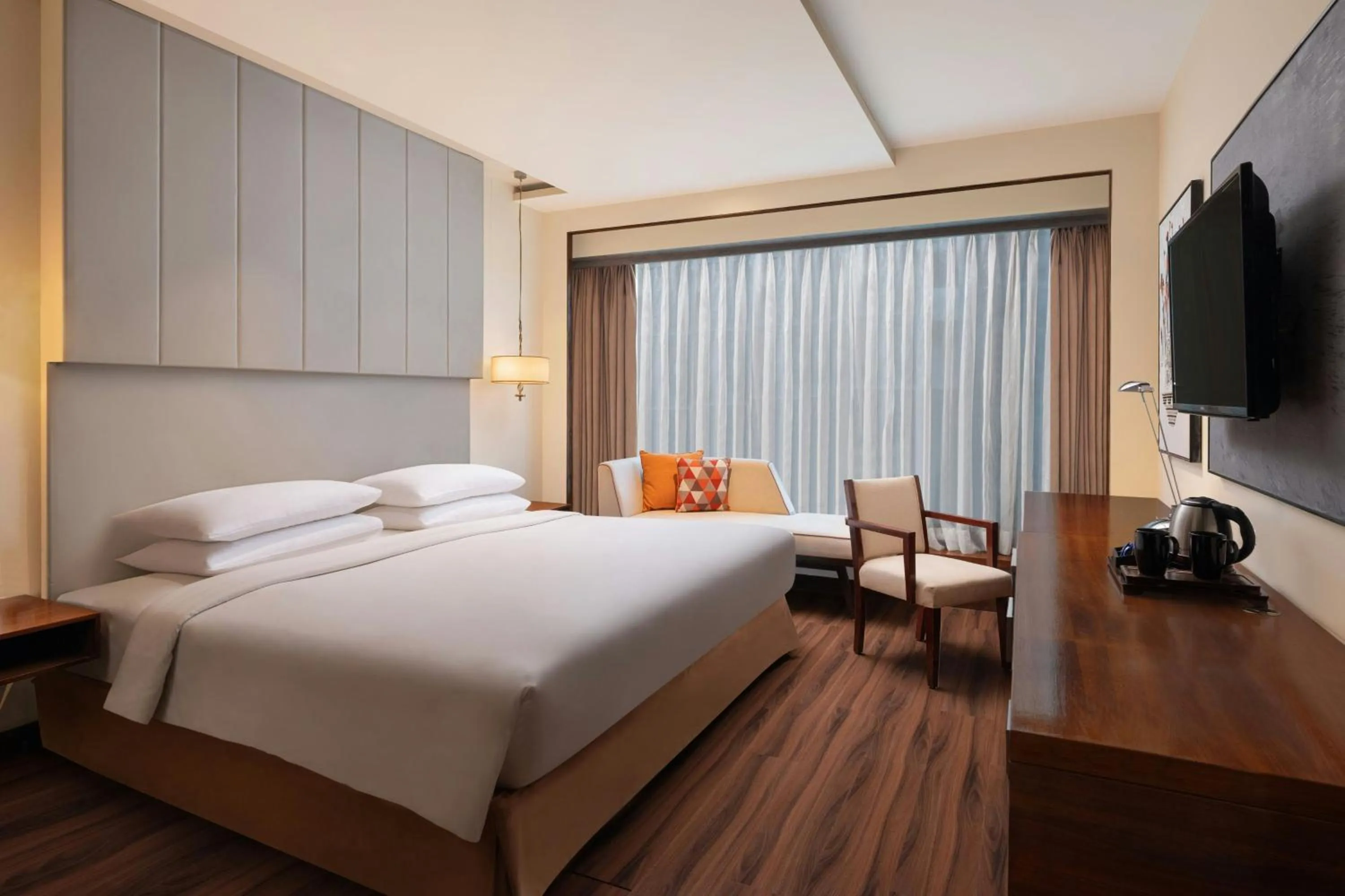 Photo of the whole room, Bed in Renaissance Ahmedabad Hotel