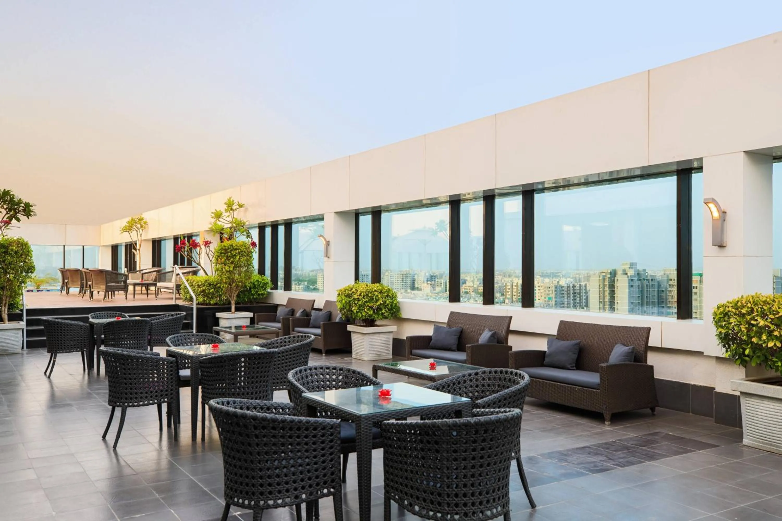 Swimming pool in Renaissance Ahmedabad Hotel