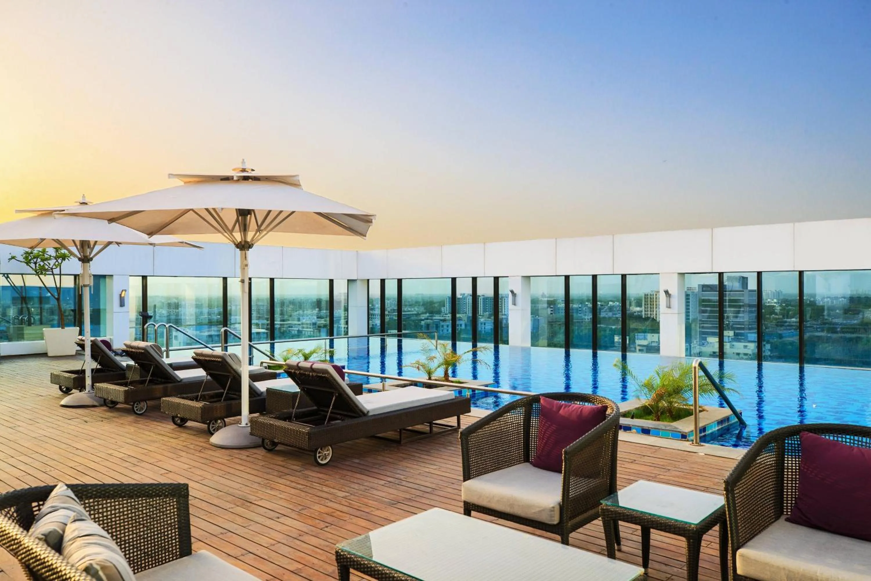 Swimming pool in Renaissance Ahmedabad Hotel