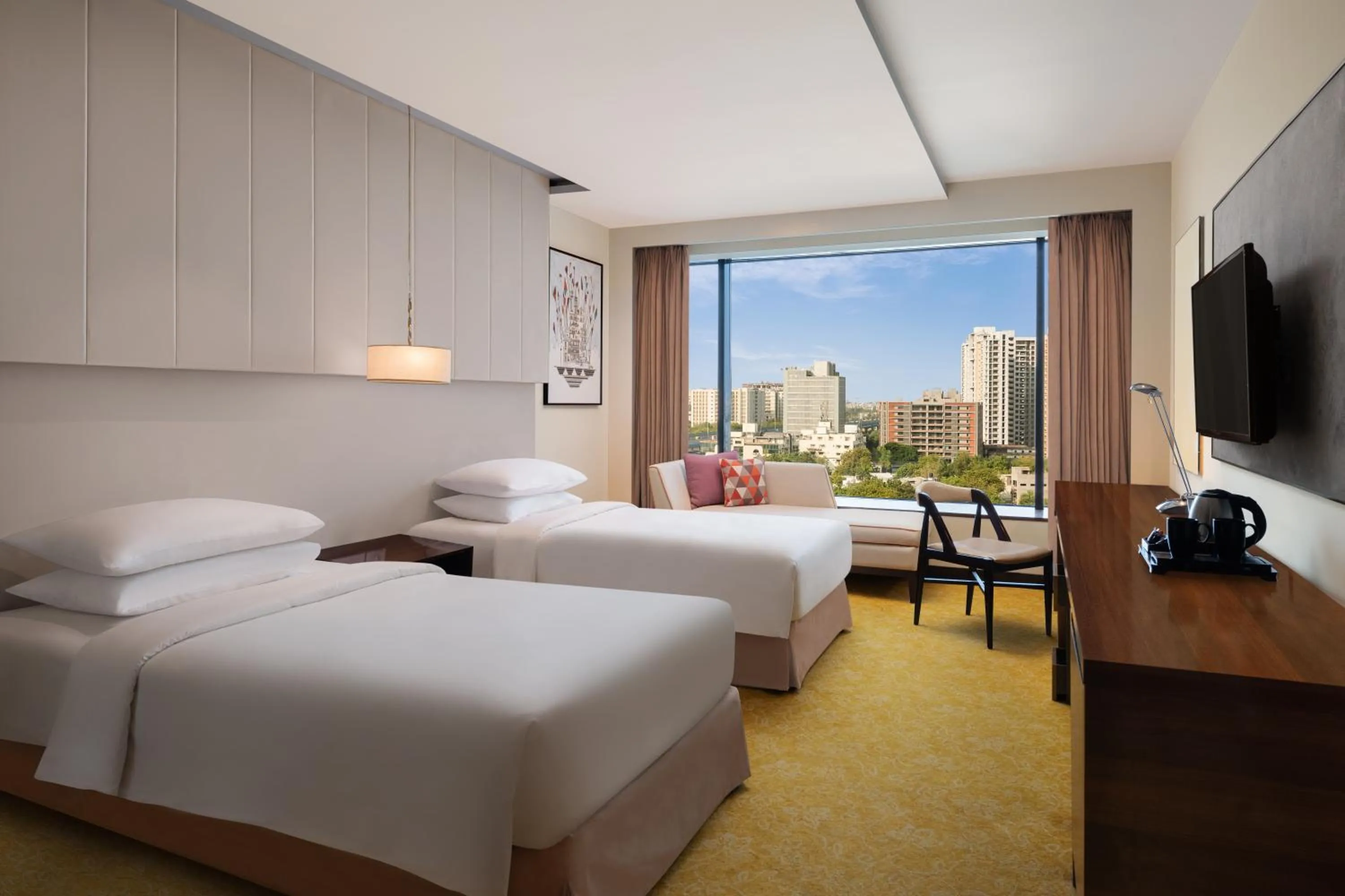 Bedroom, Bed in Renaissance Ahmedabad Hotel