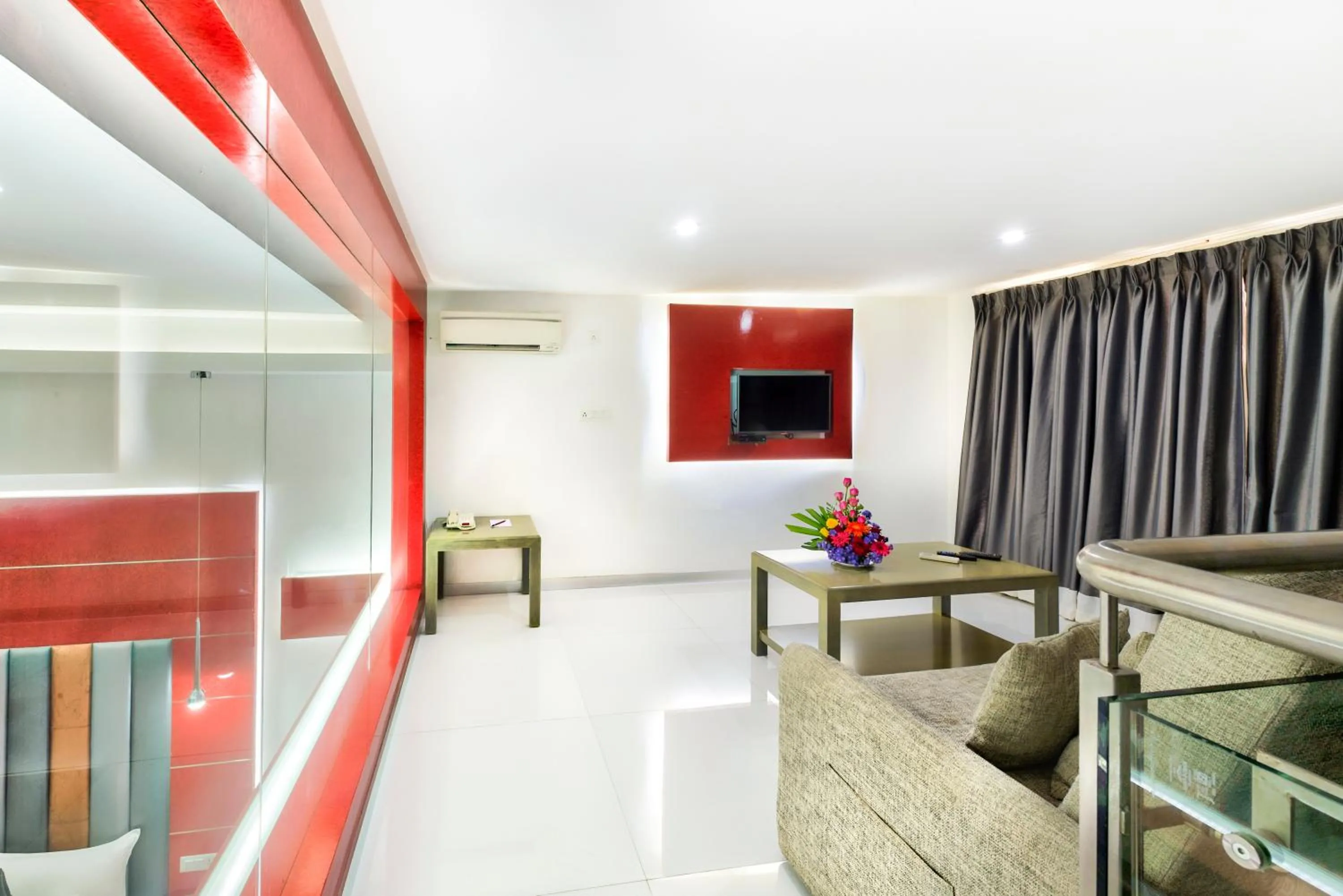 Living room in Grande Bay Resort and Spa Mamallapuram