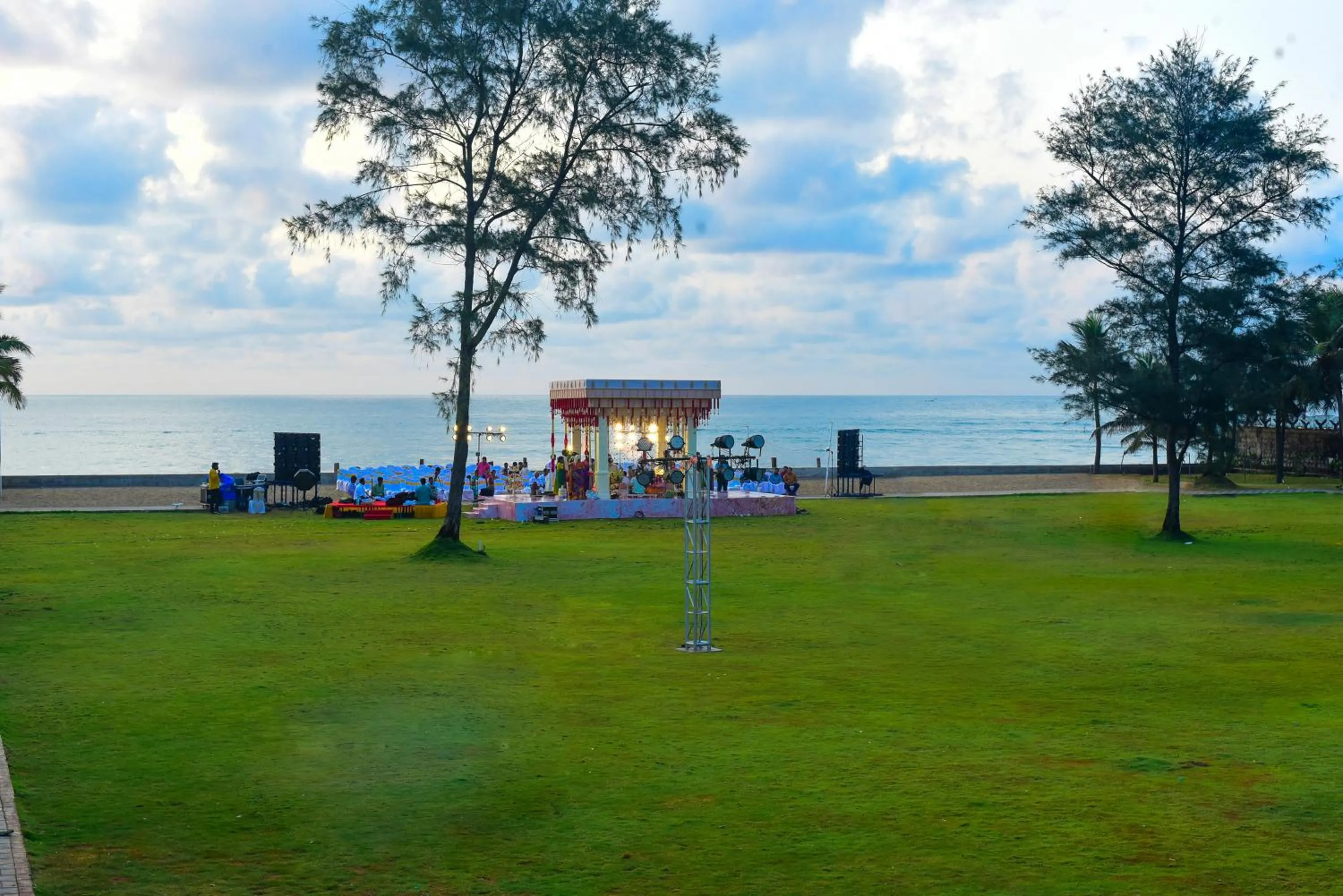 Beach in Grande Bay Resort and Spa Mamallapuram