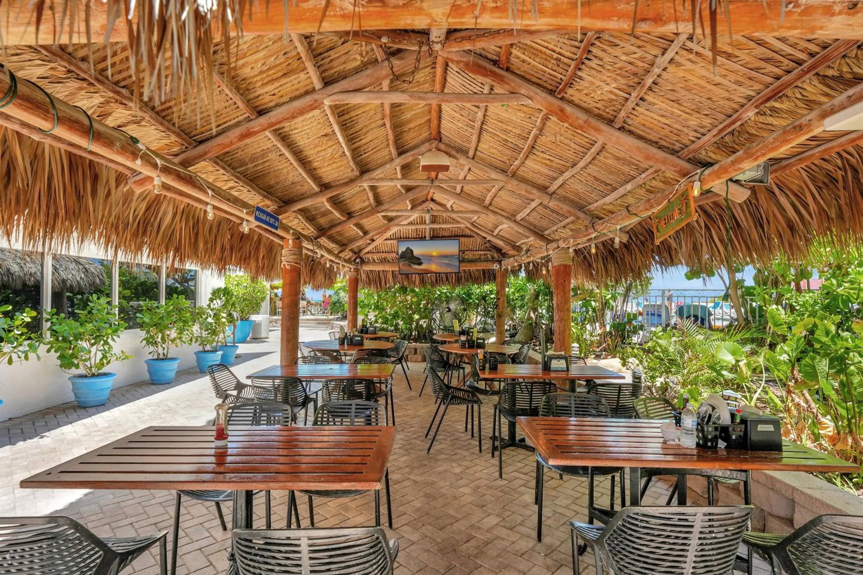 Ocean Manor Beach Resort