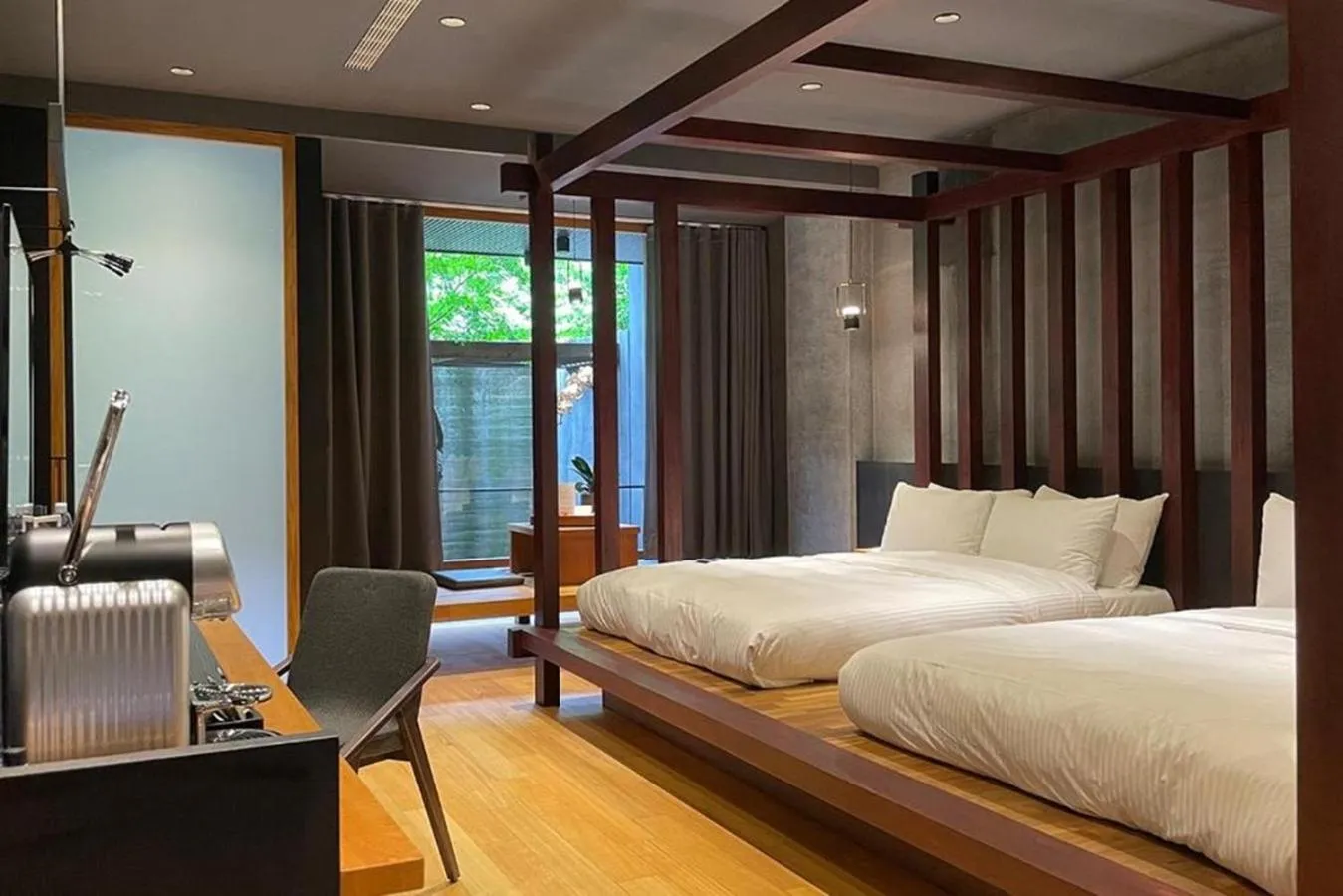 Photo of the whole room, Bed in Onsen Papawaqa