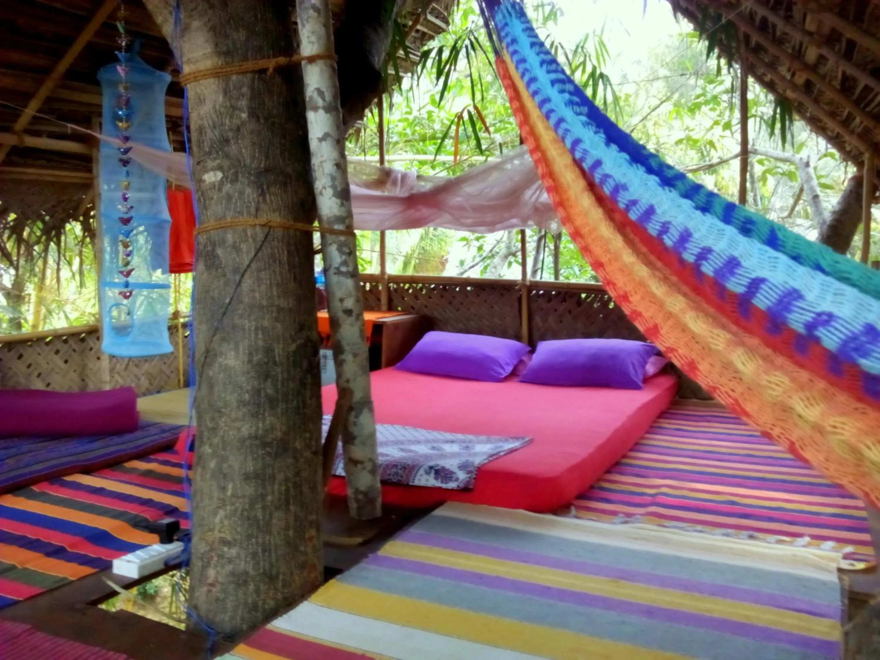 Photo of the whole room in Namaste Yoga Farm